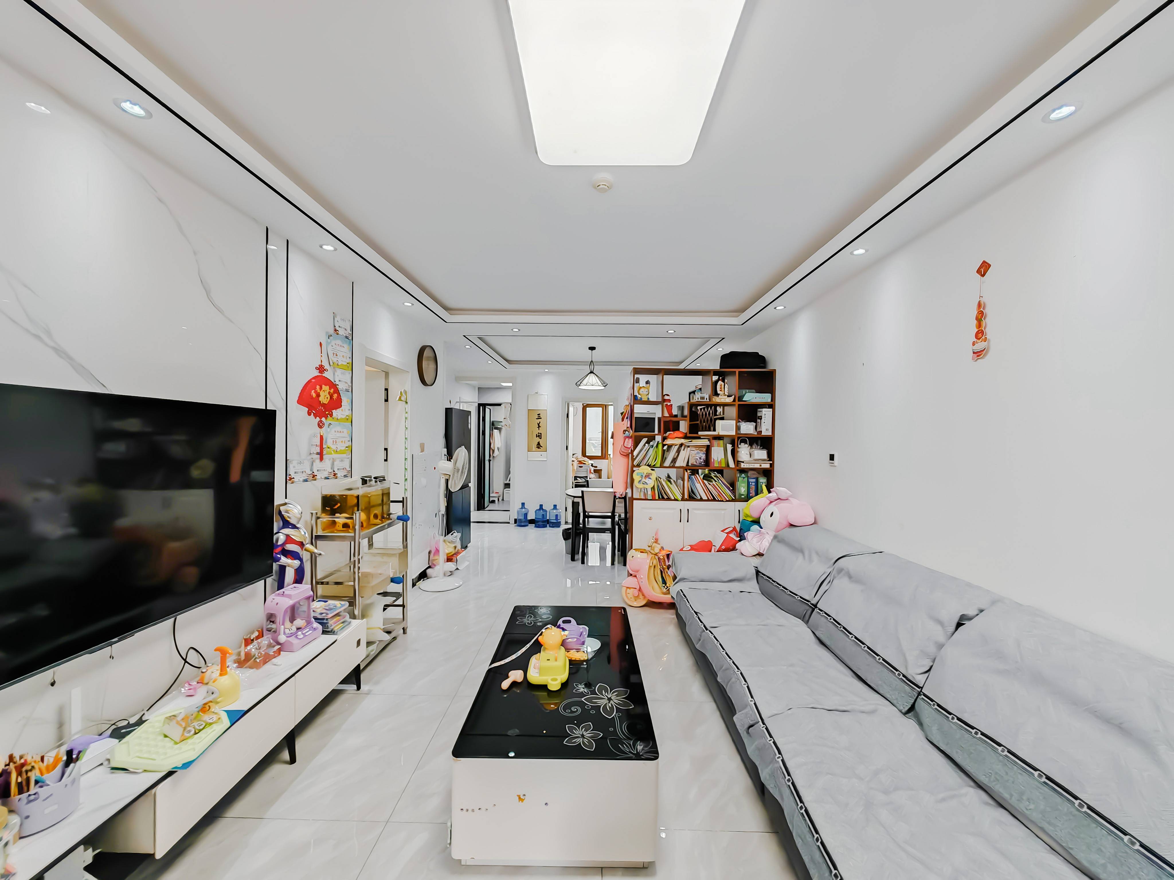 天鸿万象新天公园大道