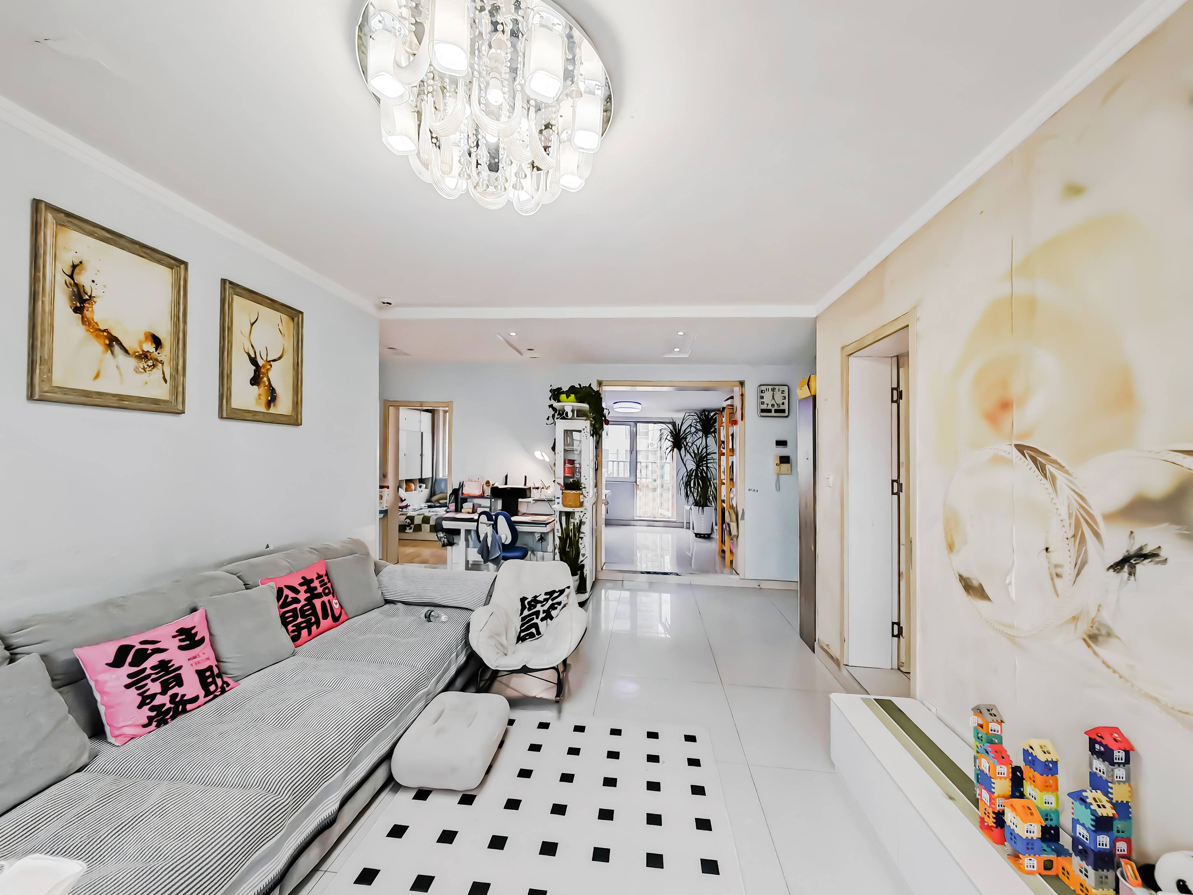 天鸿万象新天四区