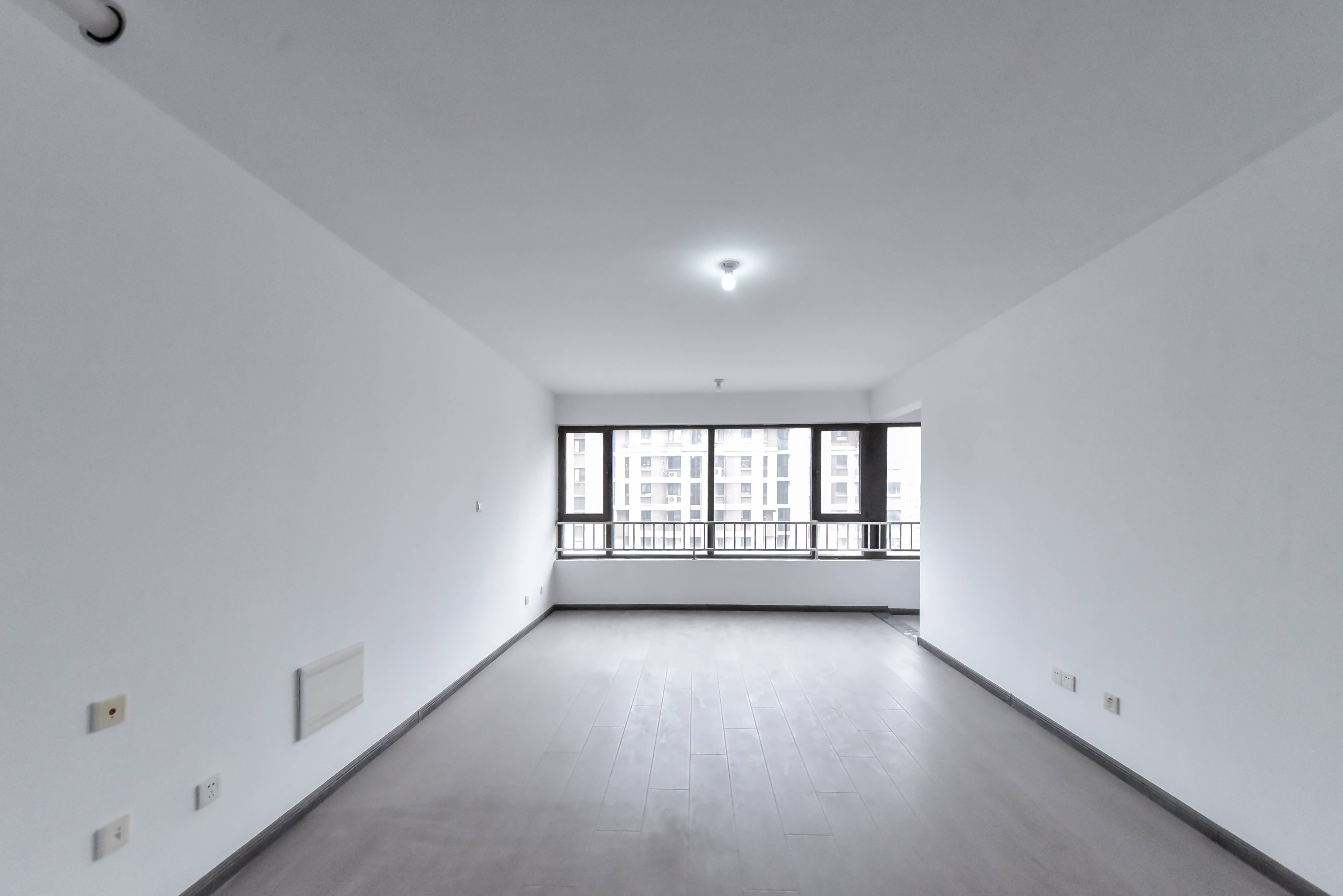  鲁商金茂悦府 北