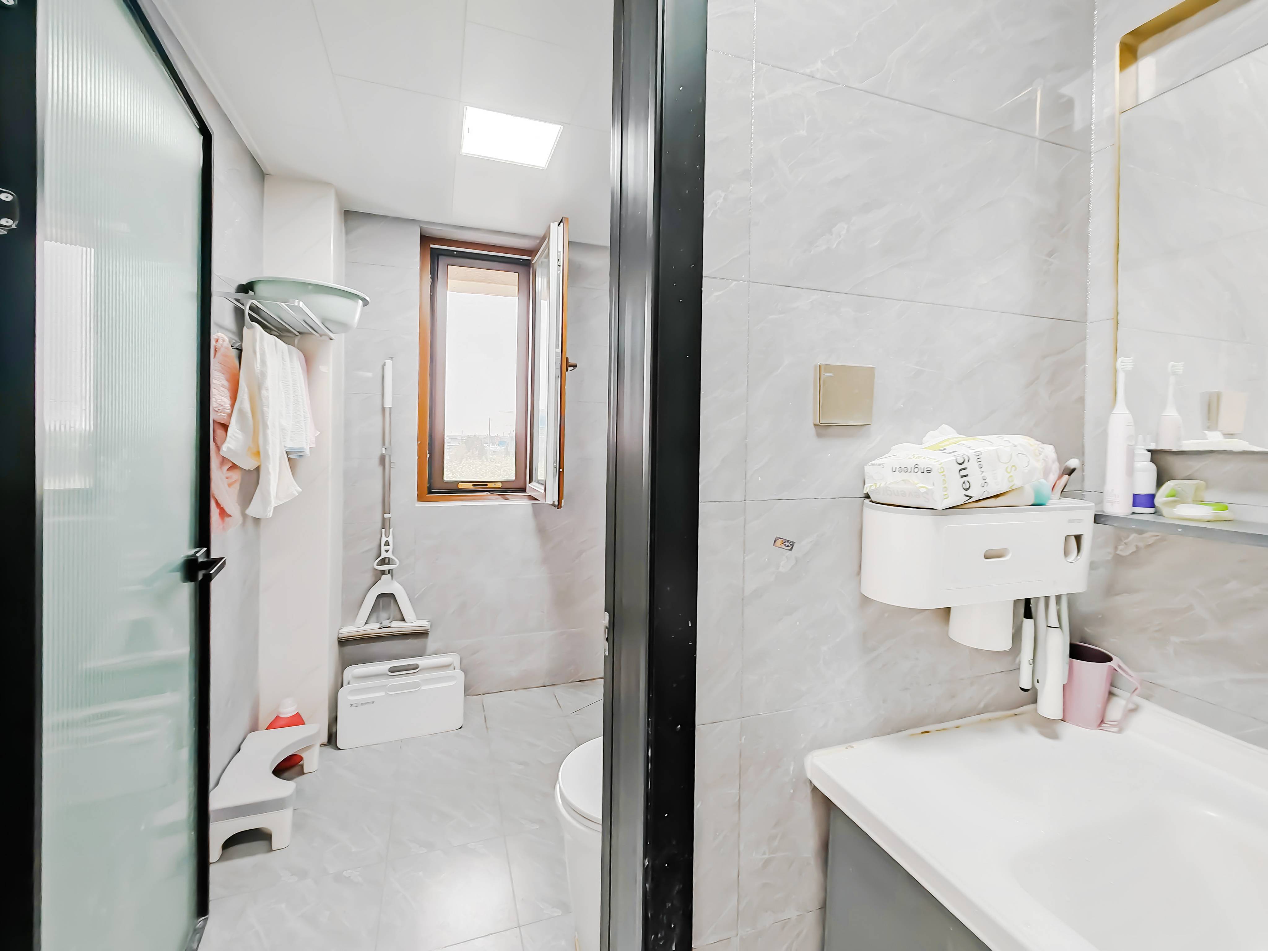 天鸿万象新天公园大道