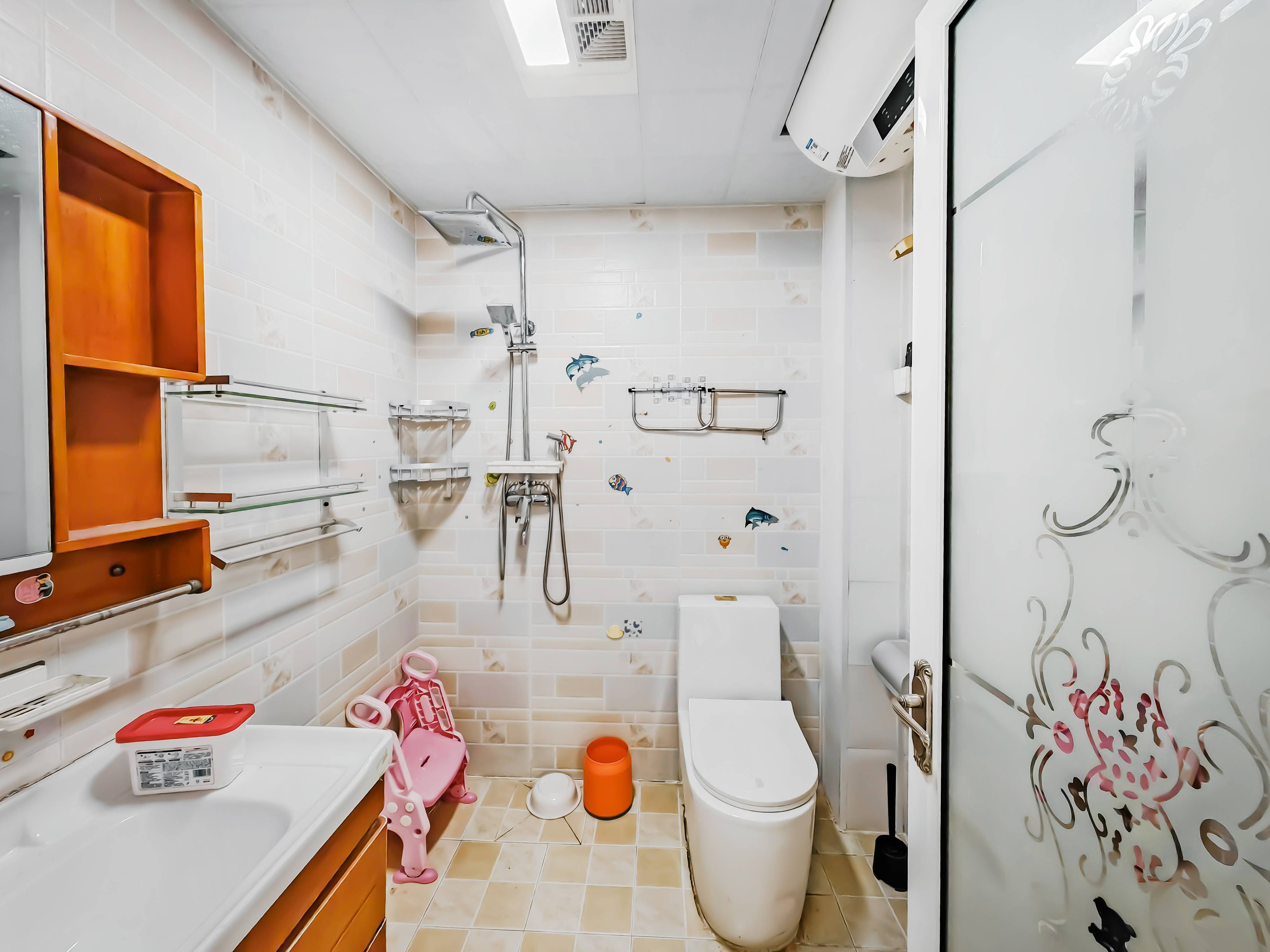 天鸿万象新天哈佛郡