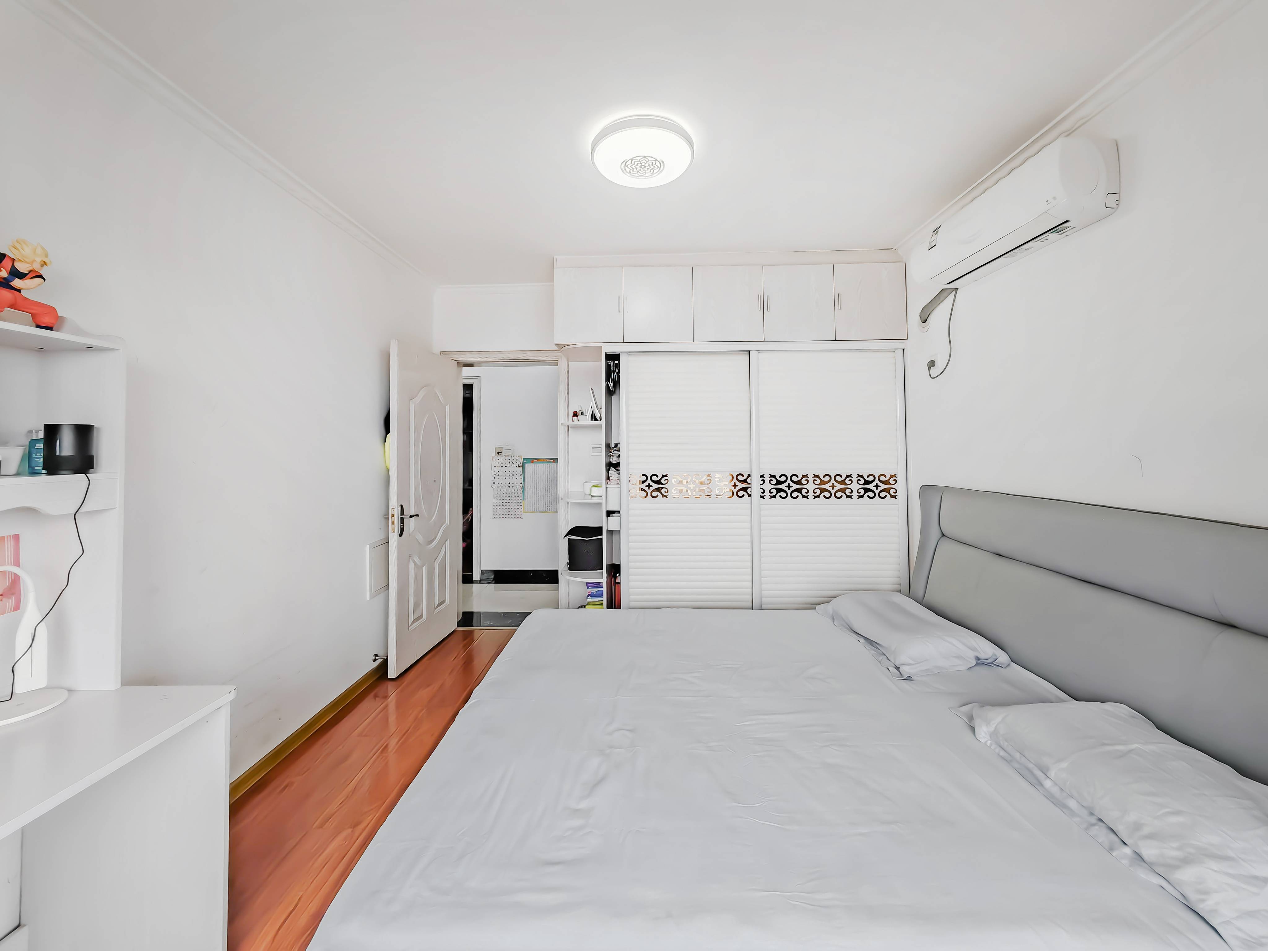 天鸿万象新天理想郡