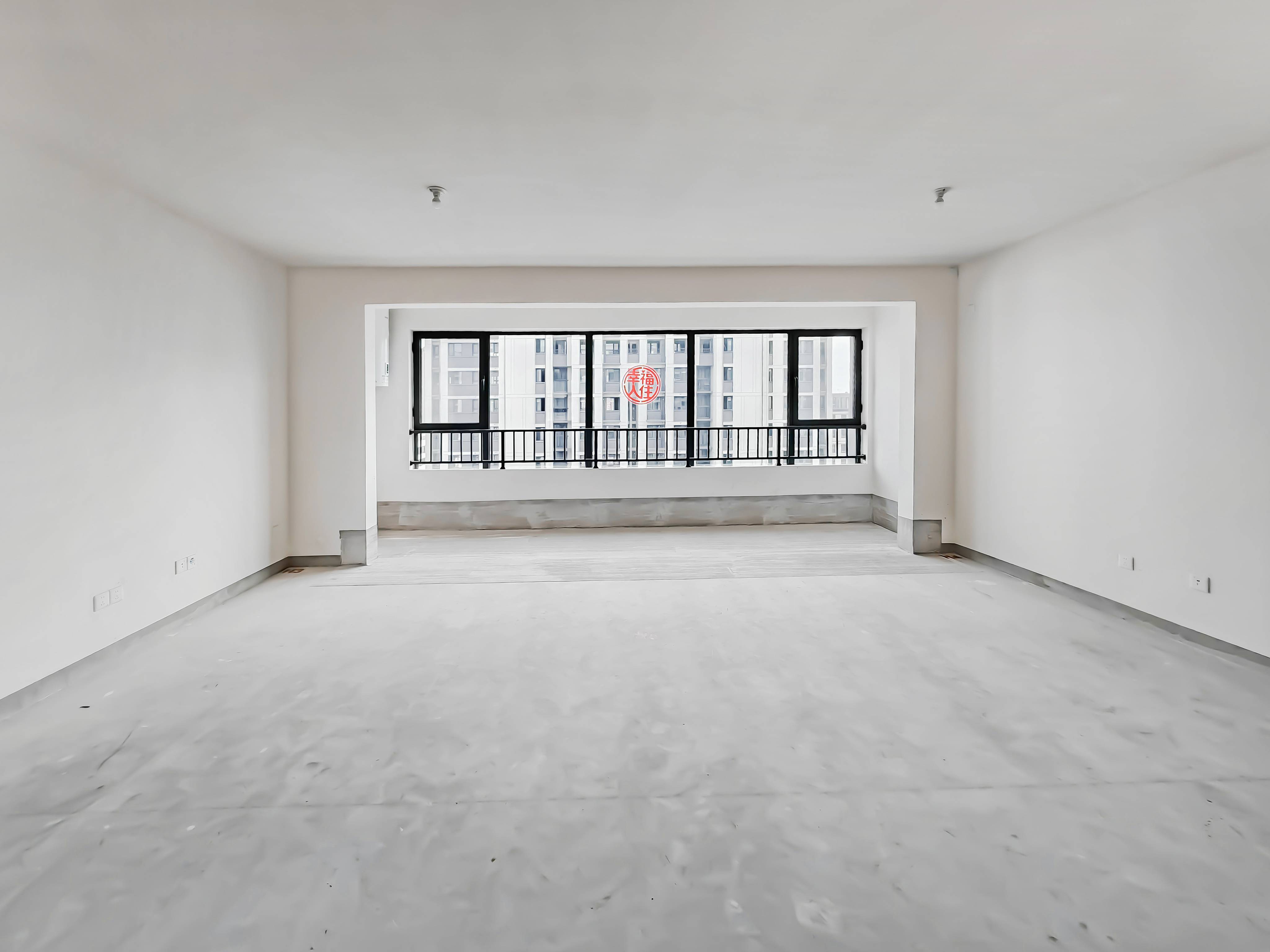  蔚蓝之城山茶园  东