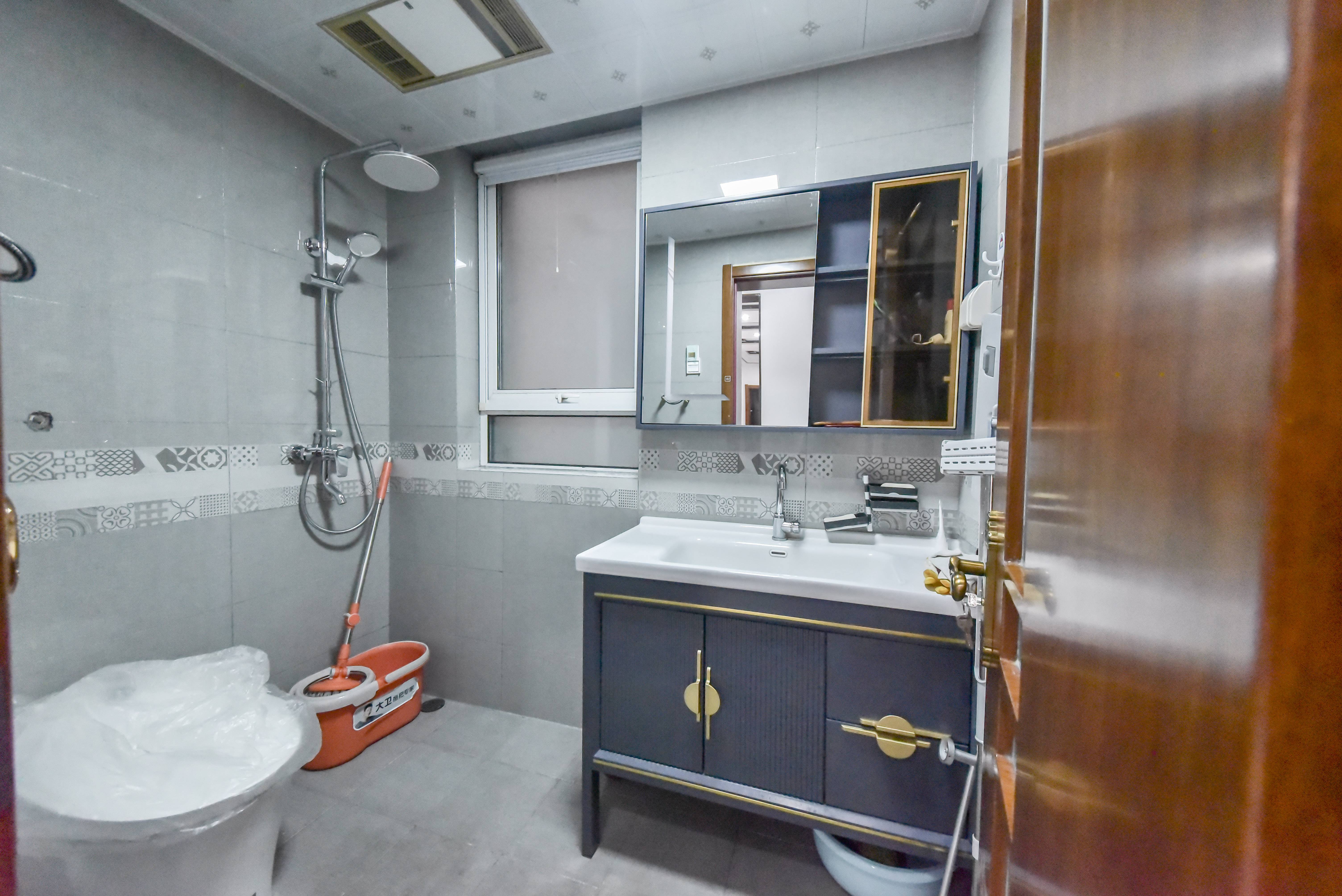 银丰唐郡玫瑰园