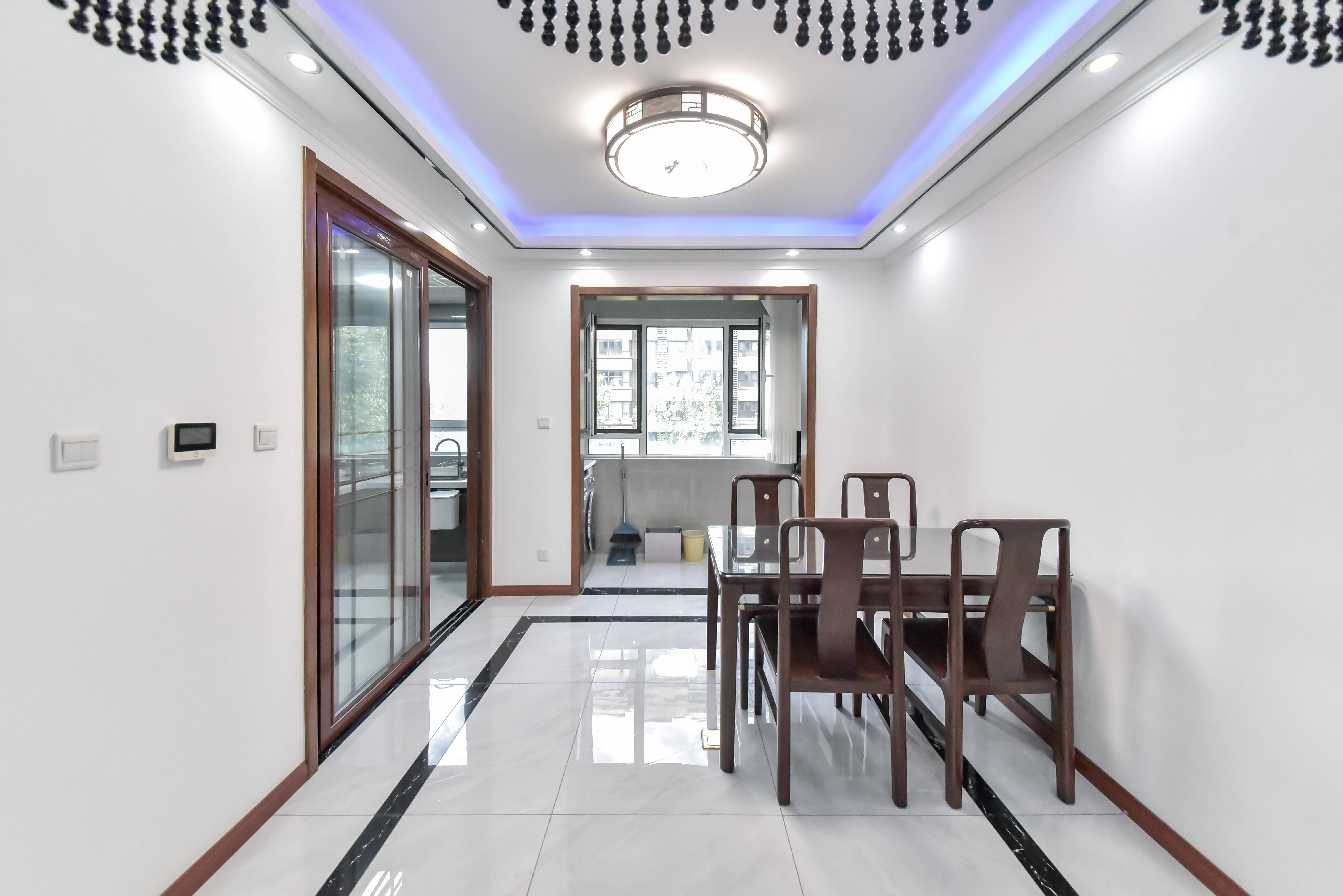 银丰唐郡玫瑰园