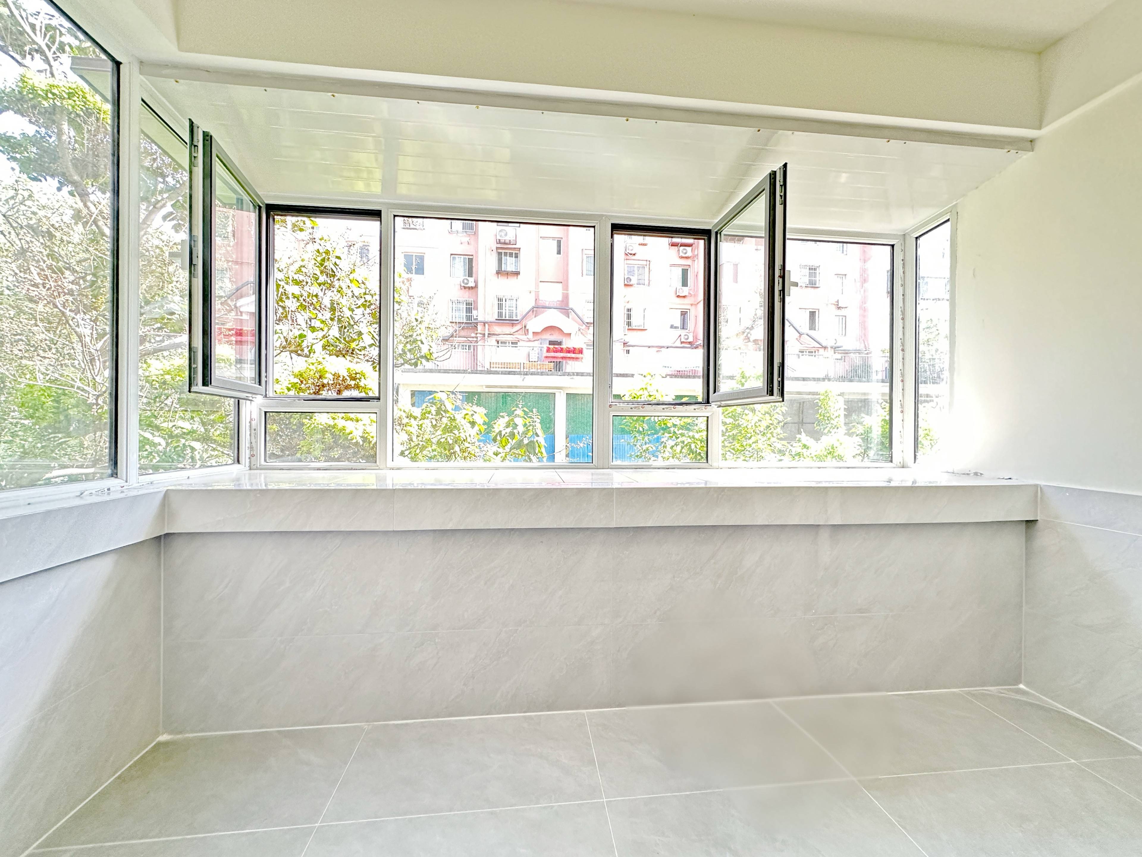 卧龙花园龙盛苑