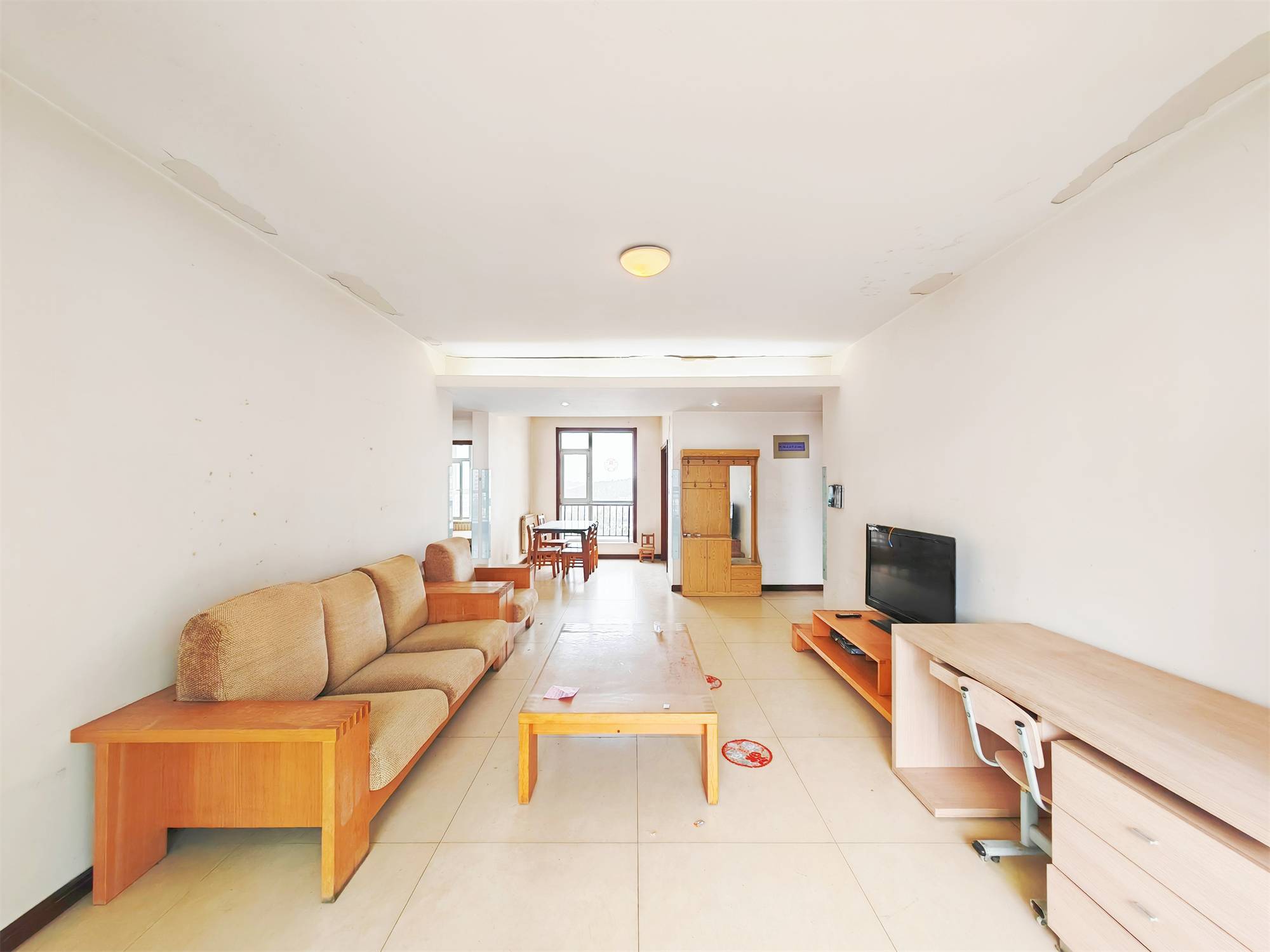  奢华的房源，朴实的价格，您为此停留而选择，三叶草户型，送车位