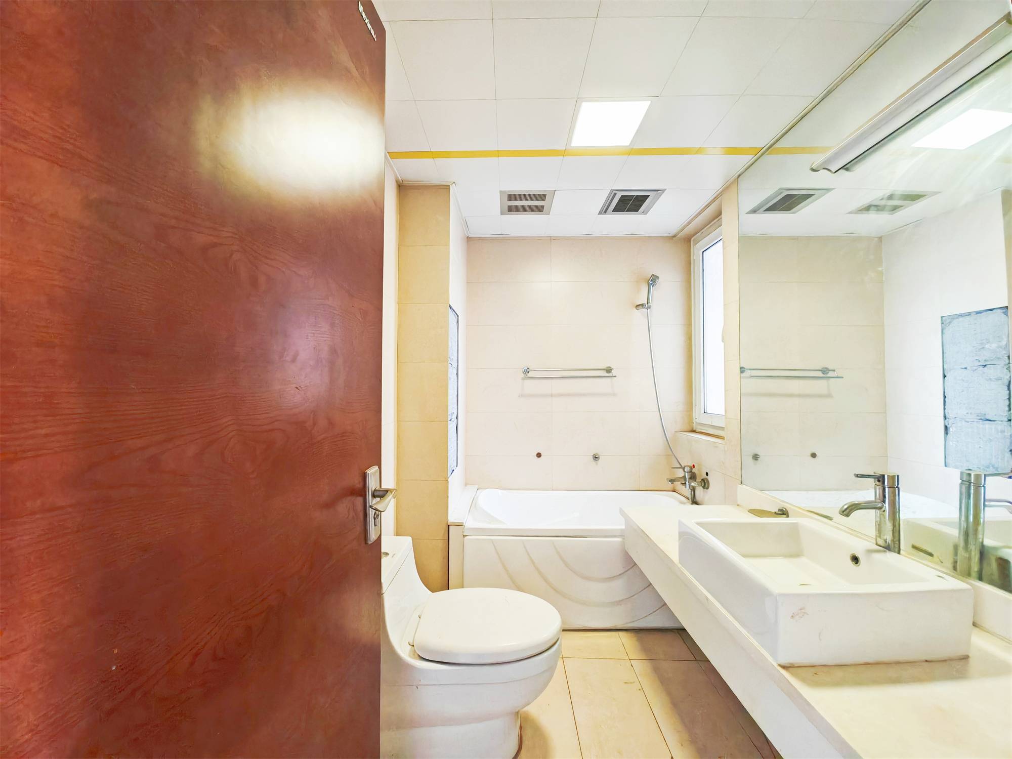 鲁能领秀城E区（六区）