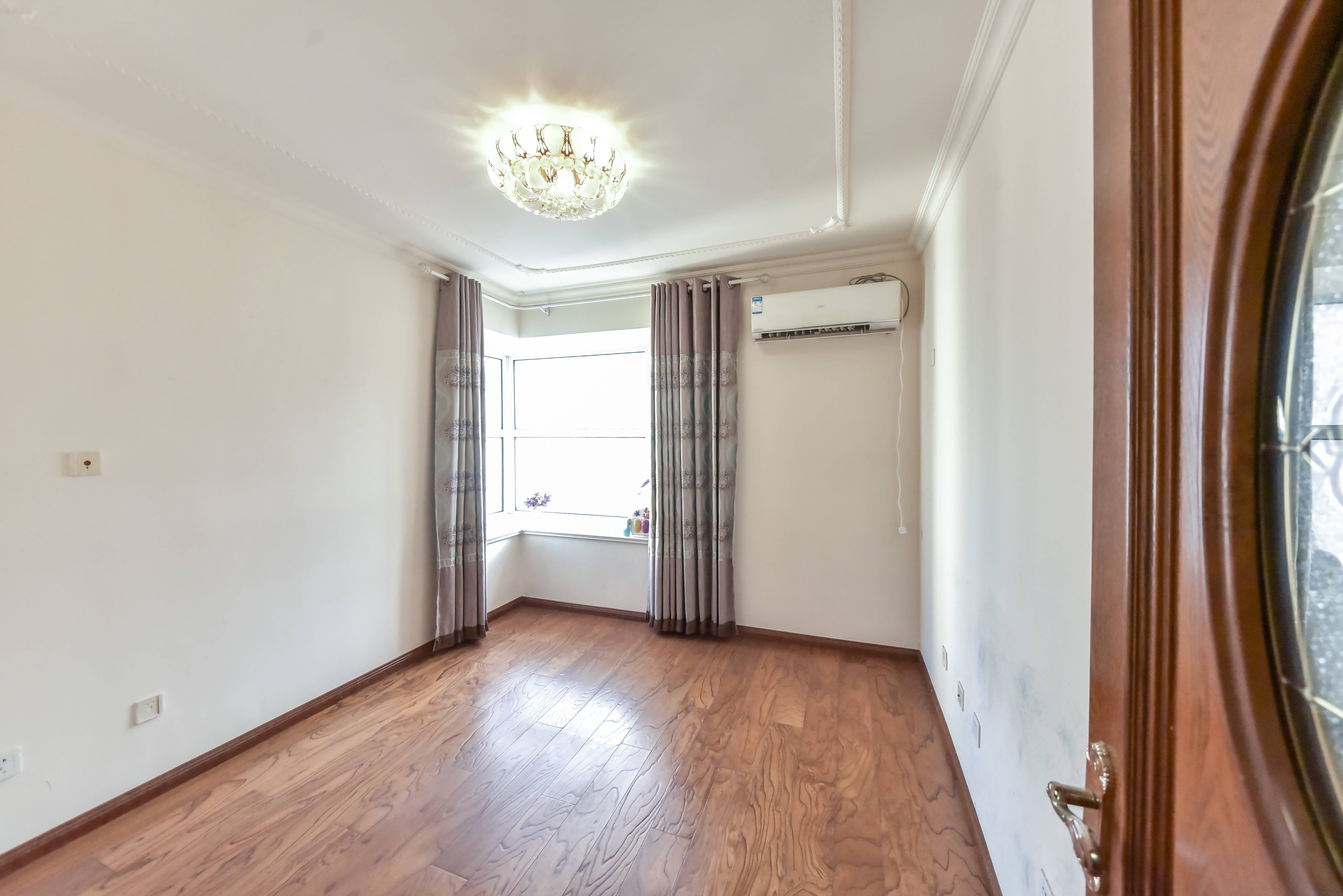 中铁逸都国际兰庭(南区)