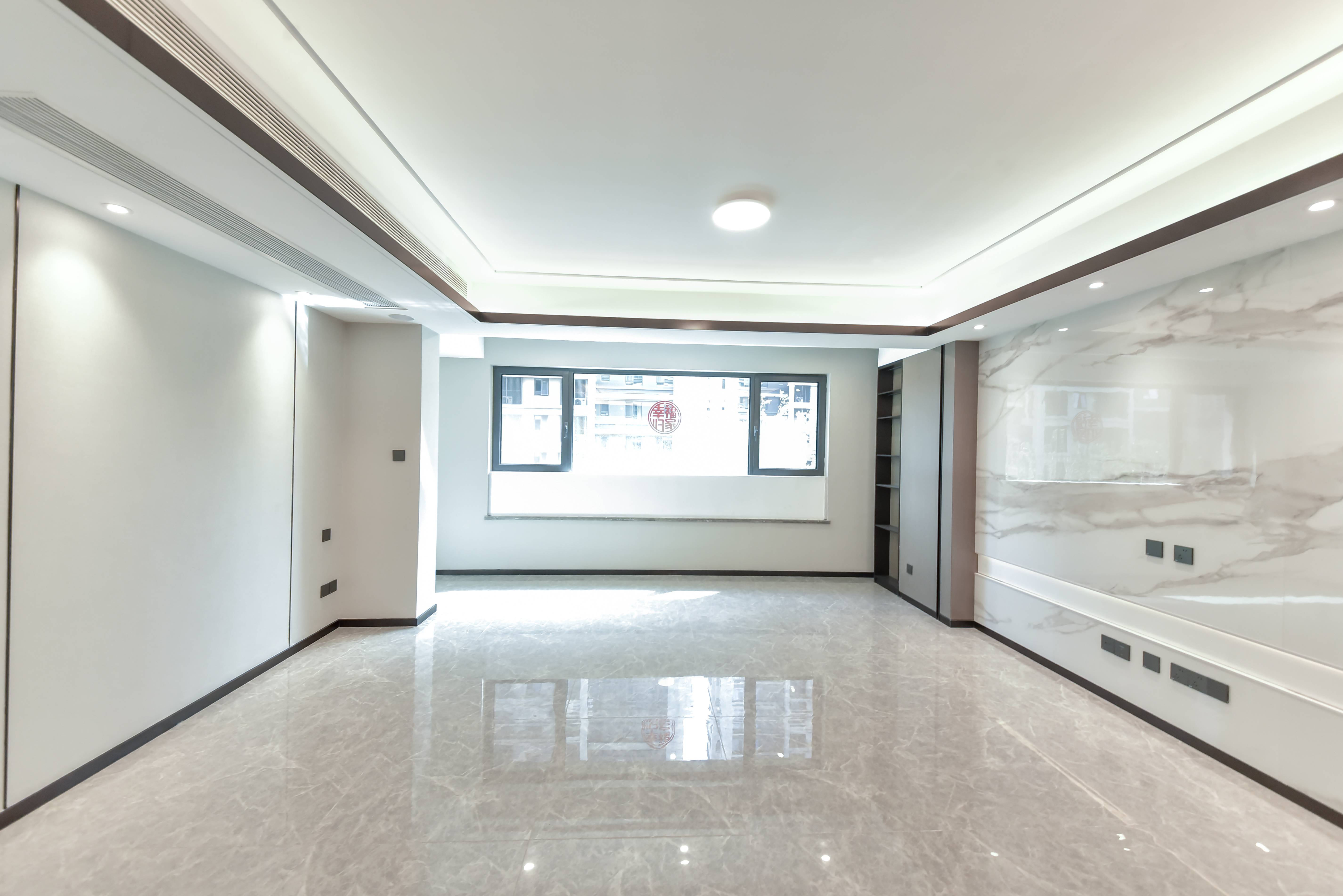  银丰玖玺城五期崇和院 南北