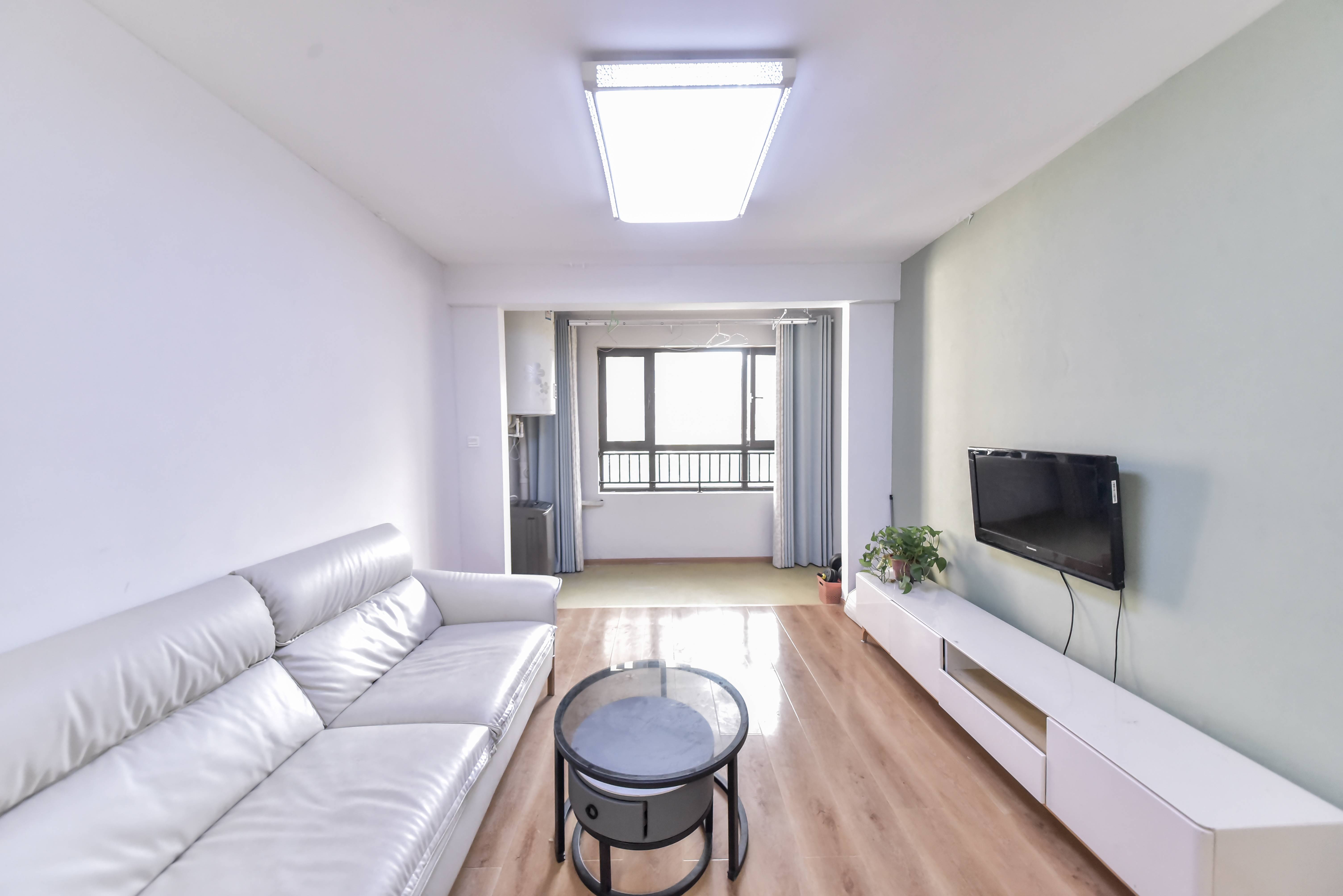 鲁邦奥林逸城东区