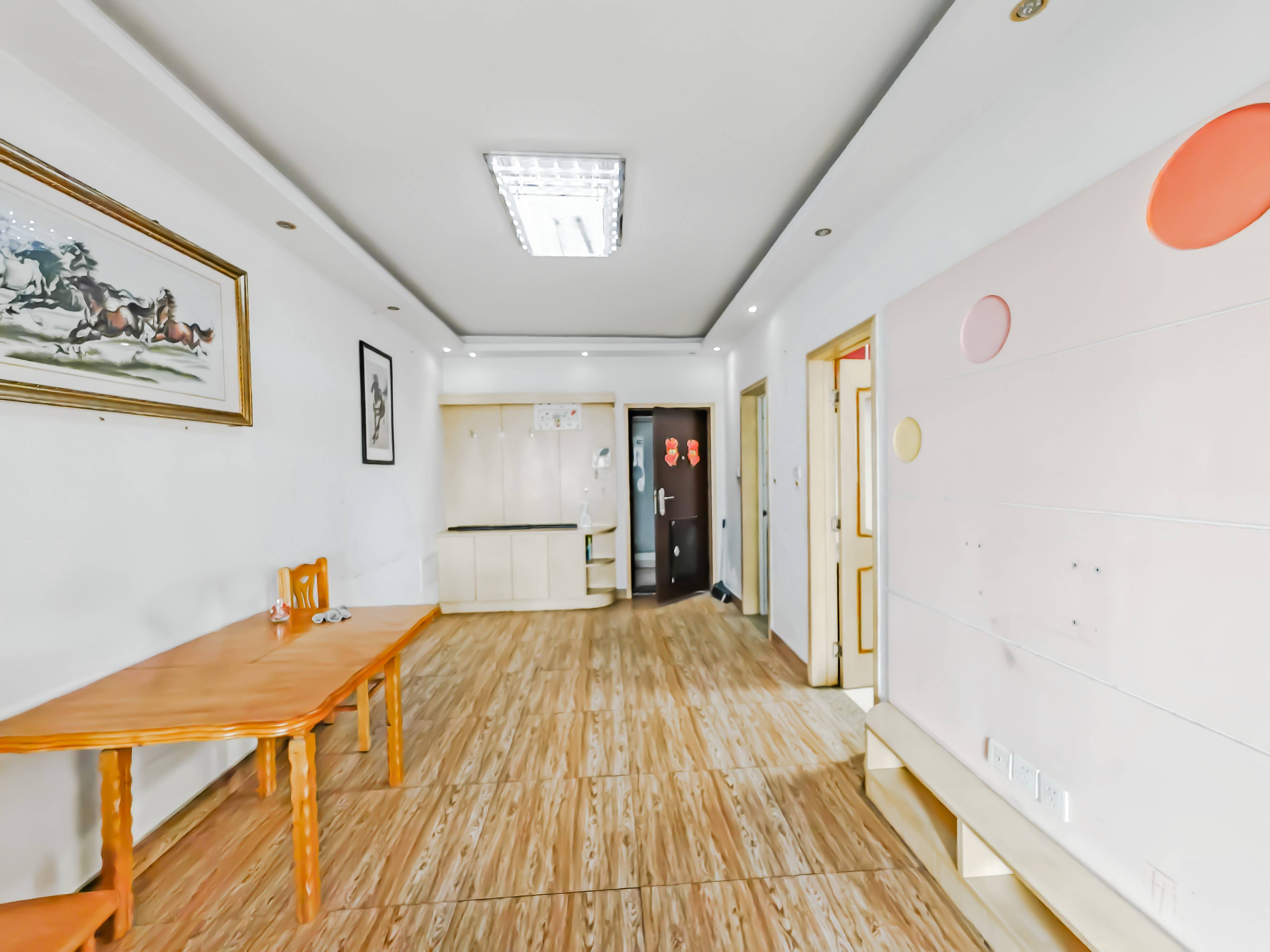 天鸿万象新天三区