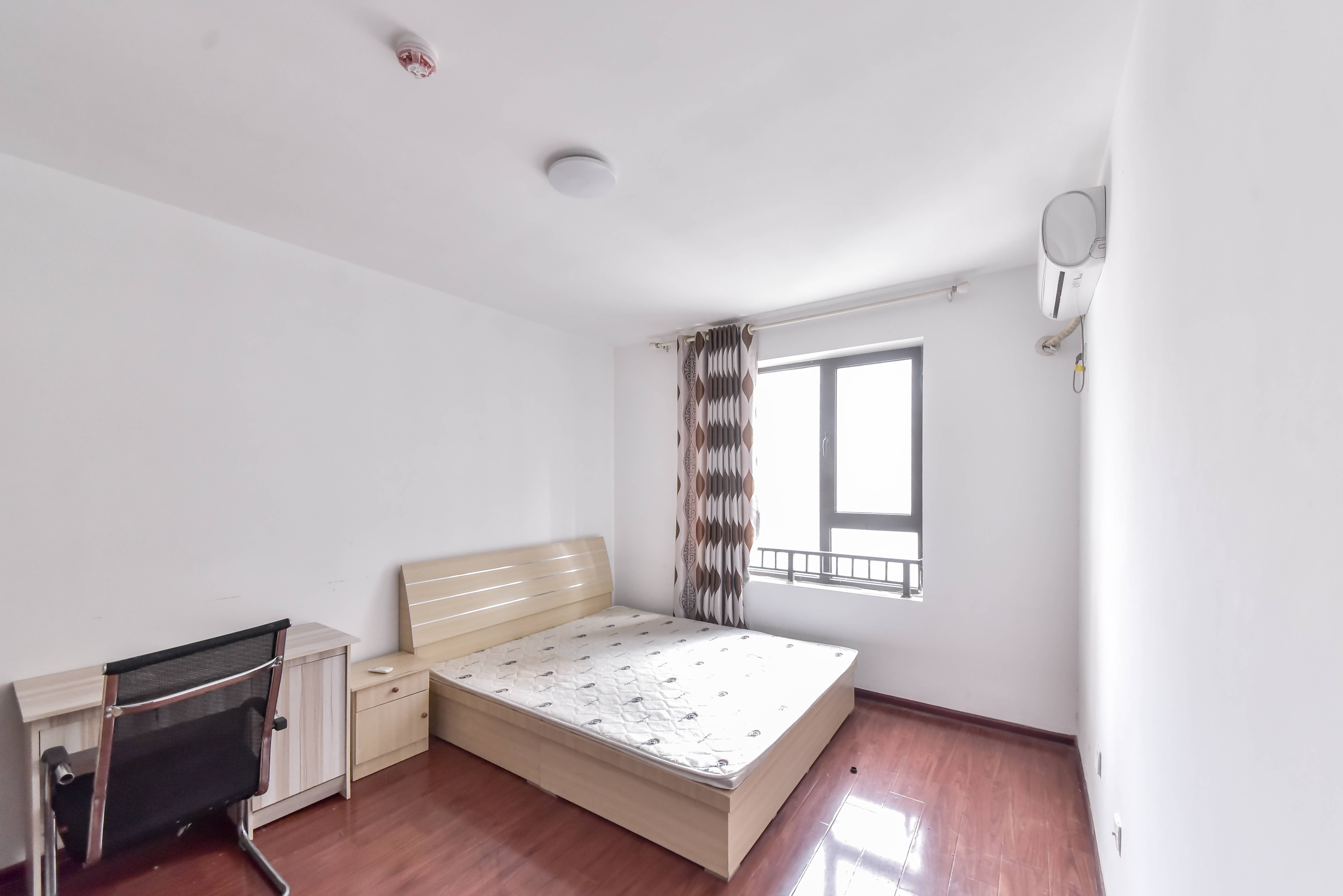 旭辉银盛泰金域蓝山