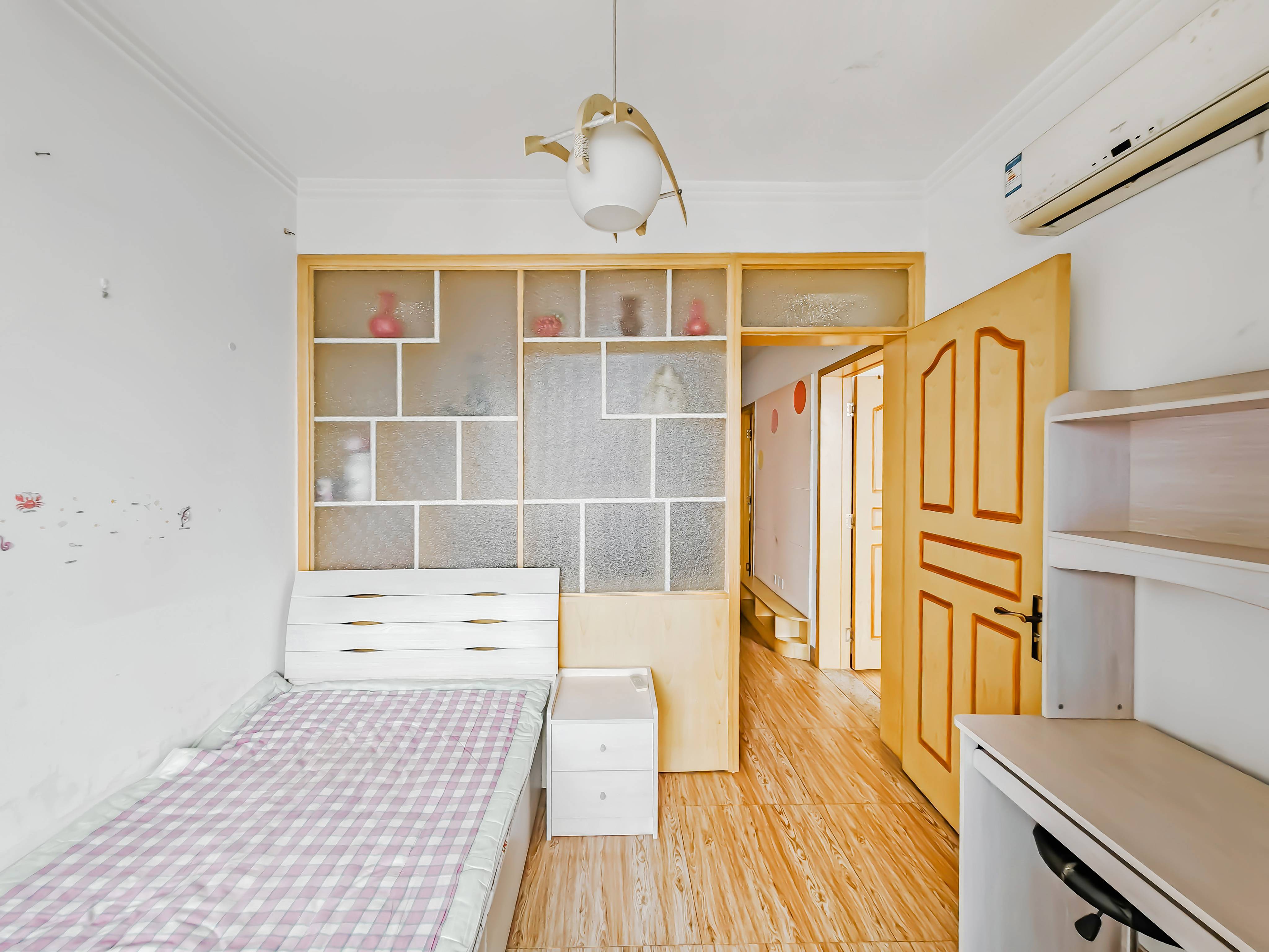 天鸿万象新天三区