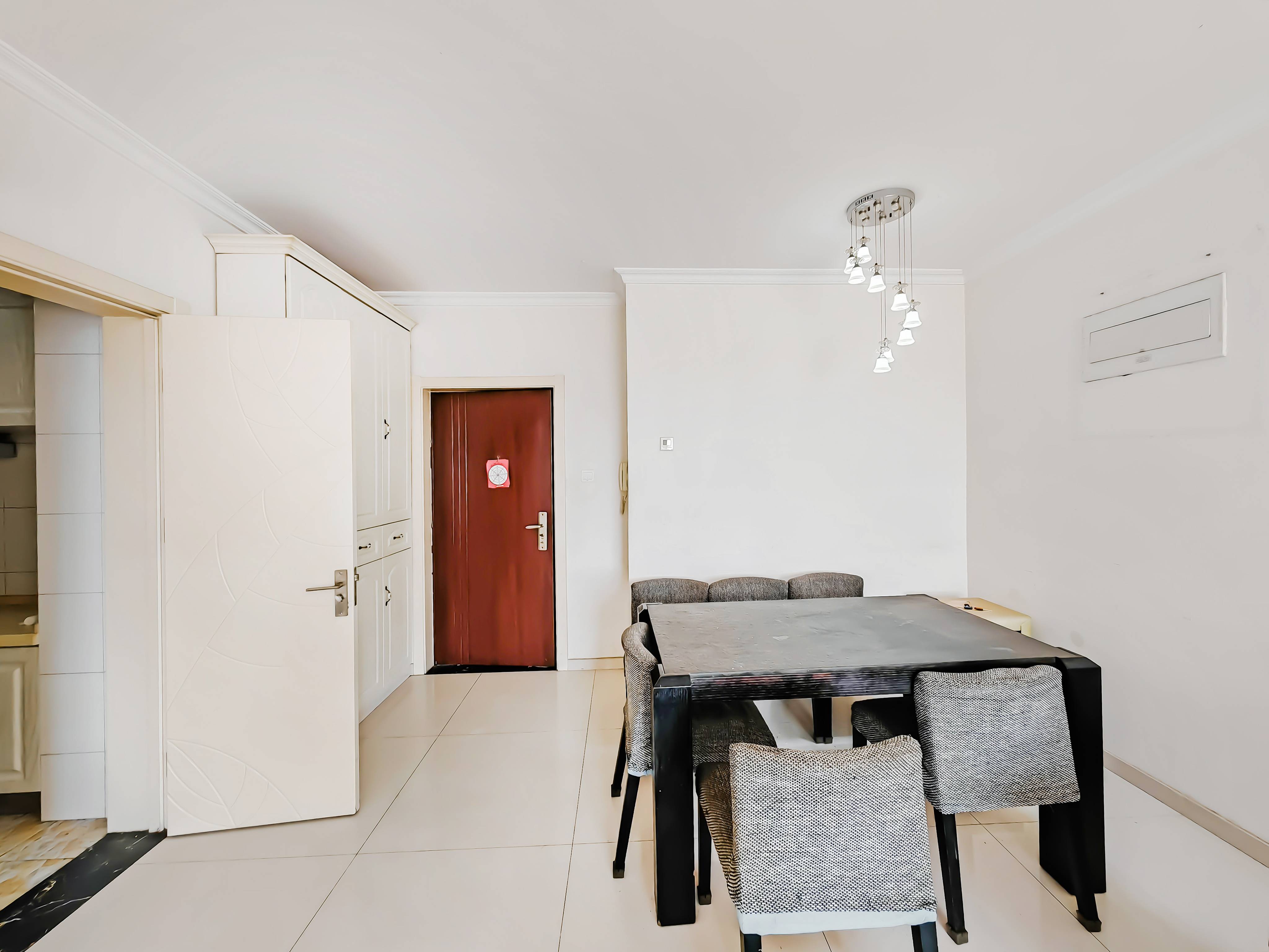 天鸿万象新天理想郡