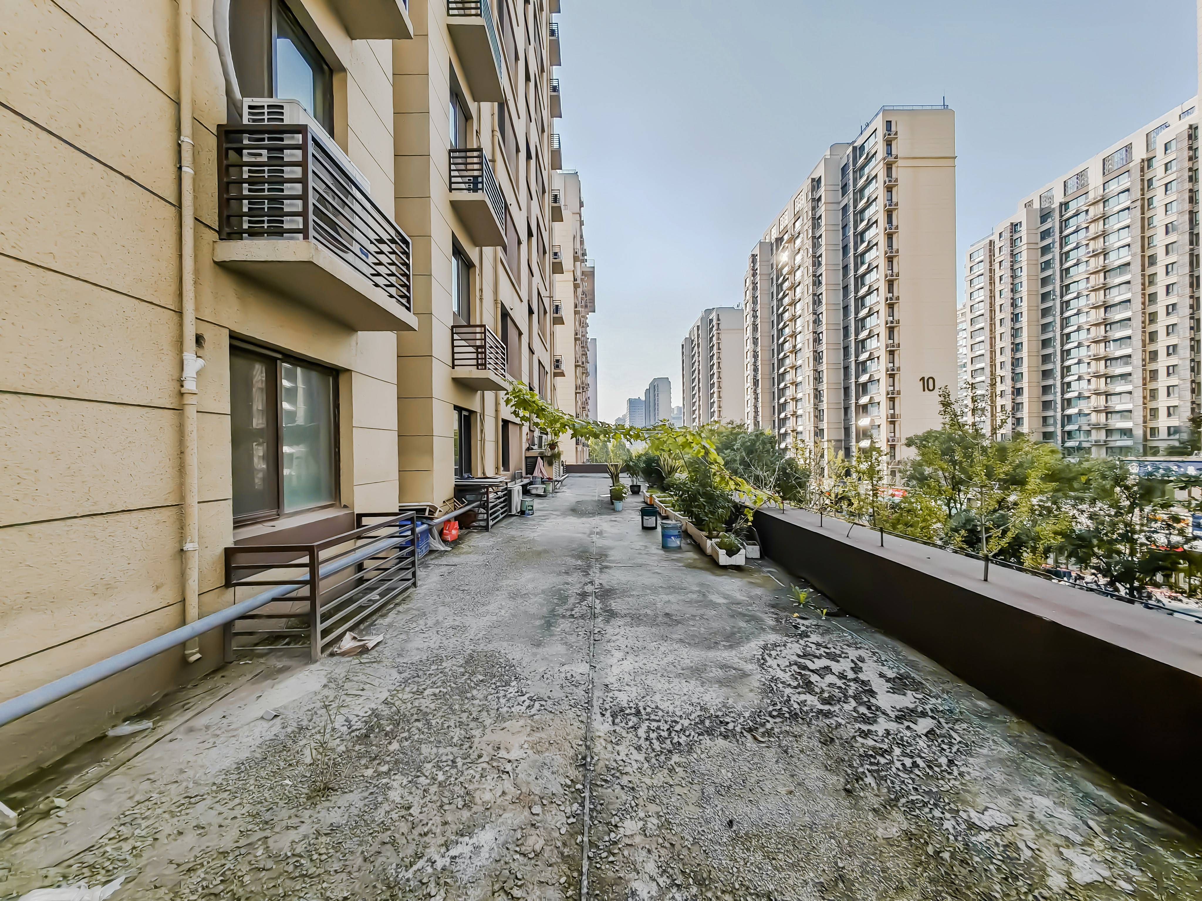 天鸿万象新天公园大道