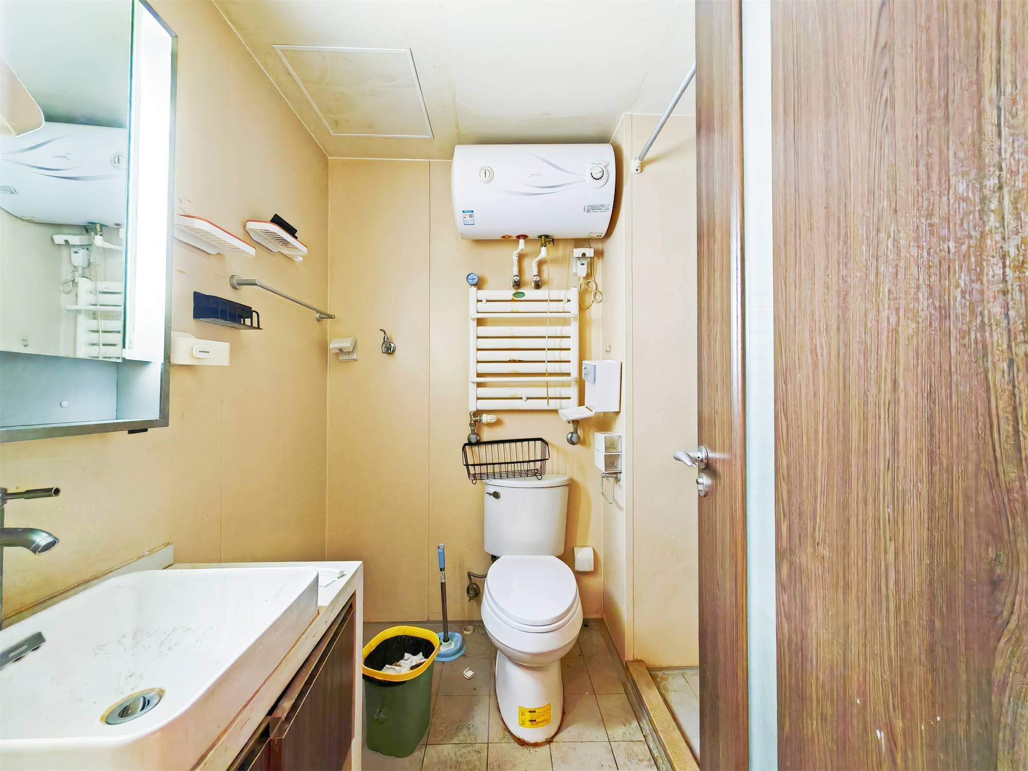 鲁能领秀城贵和金街