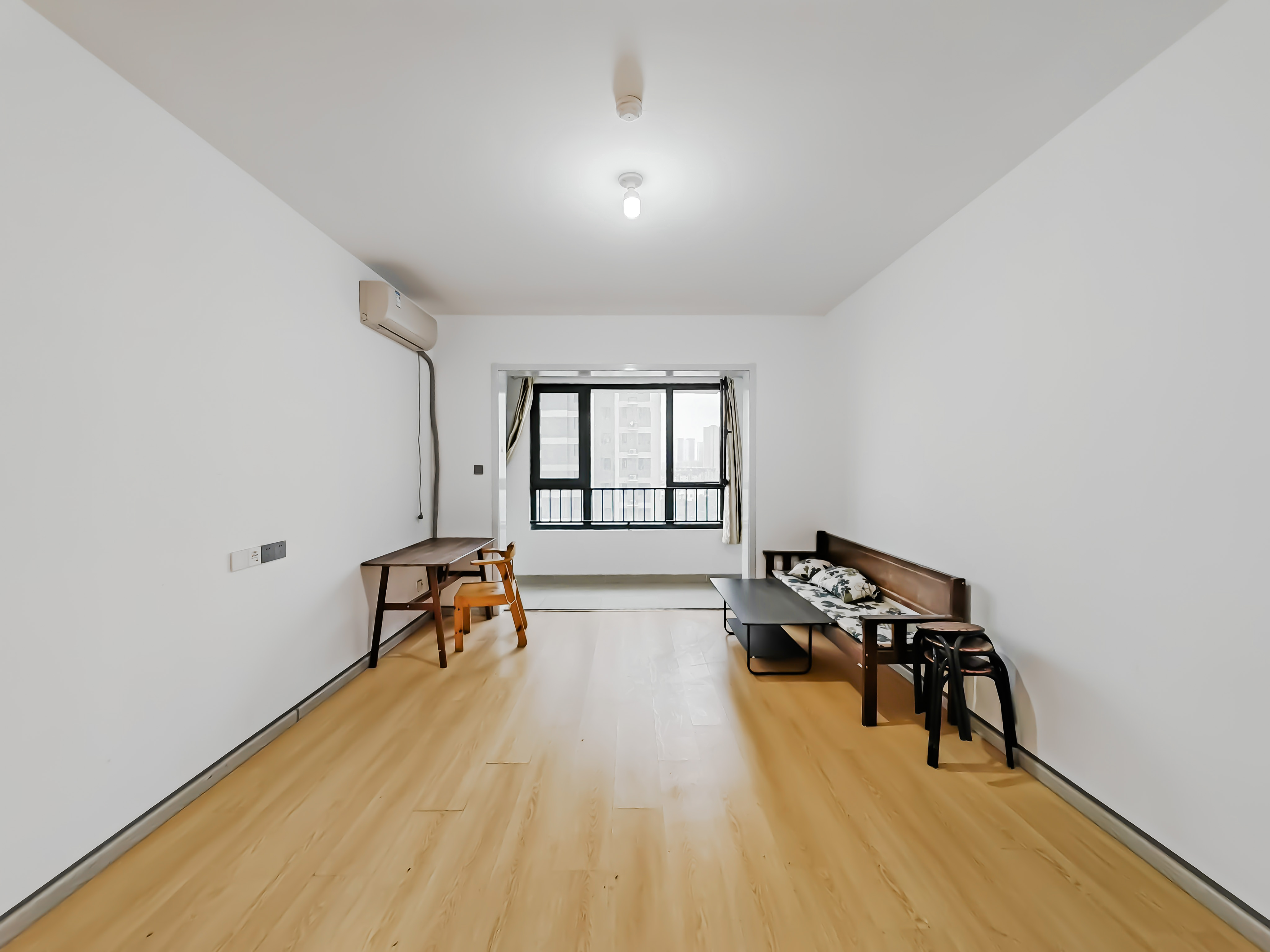  碧桂园·凤凰壹品 南北