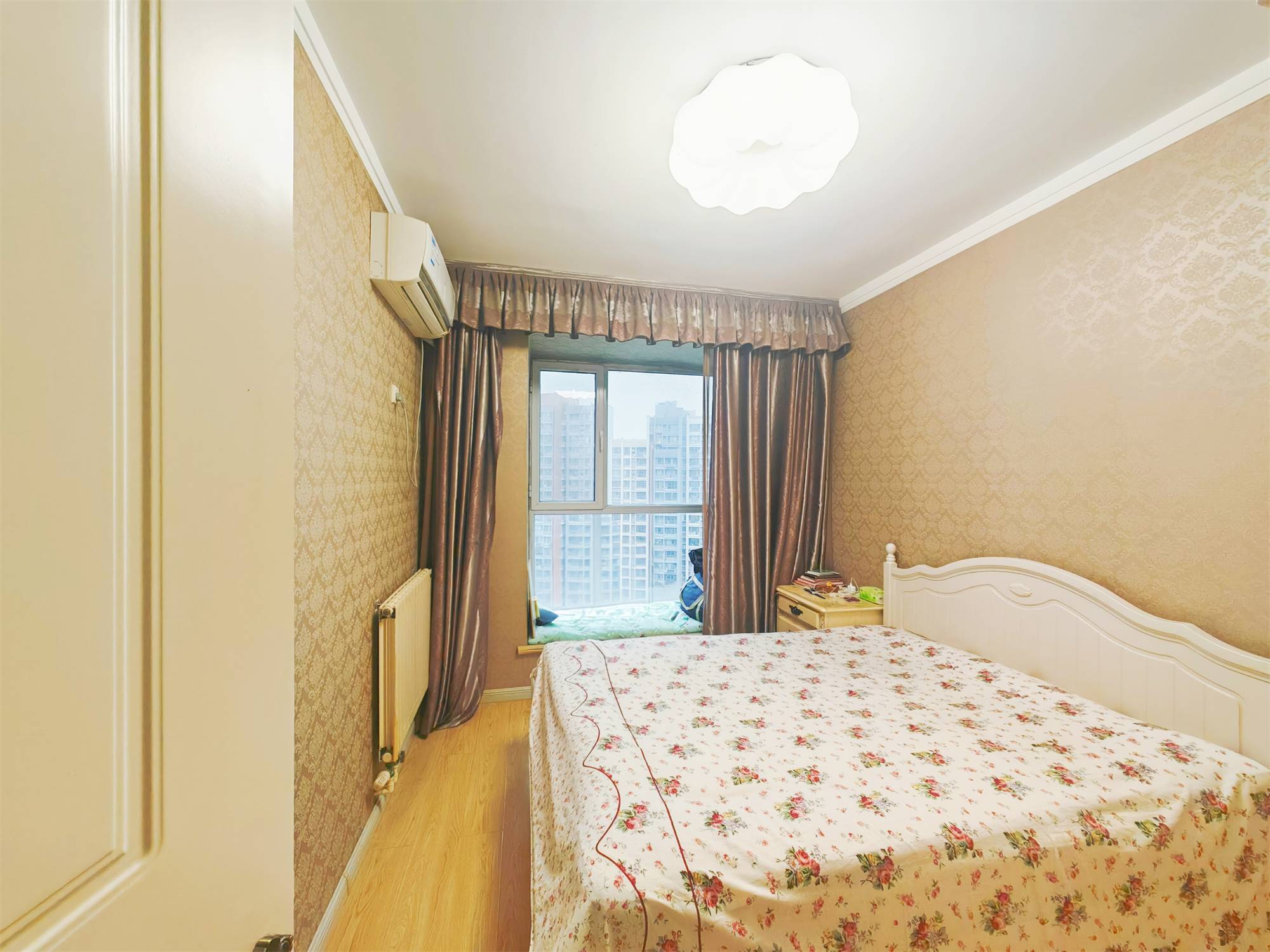 鲁能领秀城中央公园（十七、十八区）