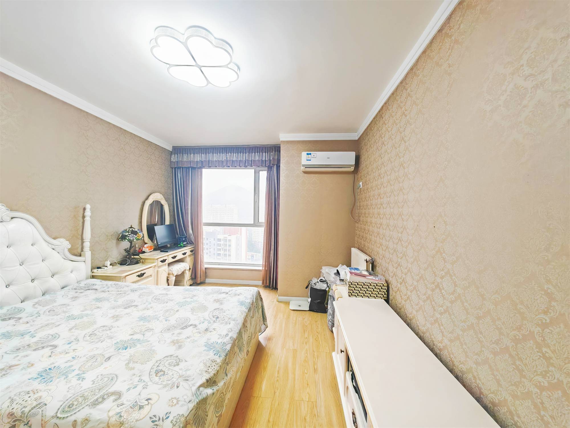 鲁能领秀城中央公园（十七、十八区）