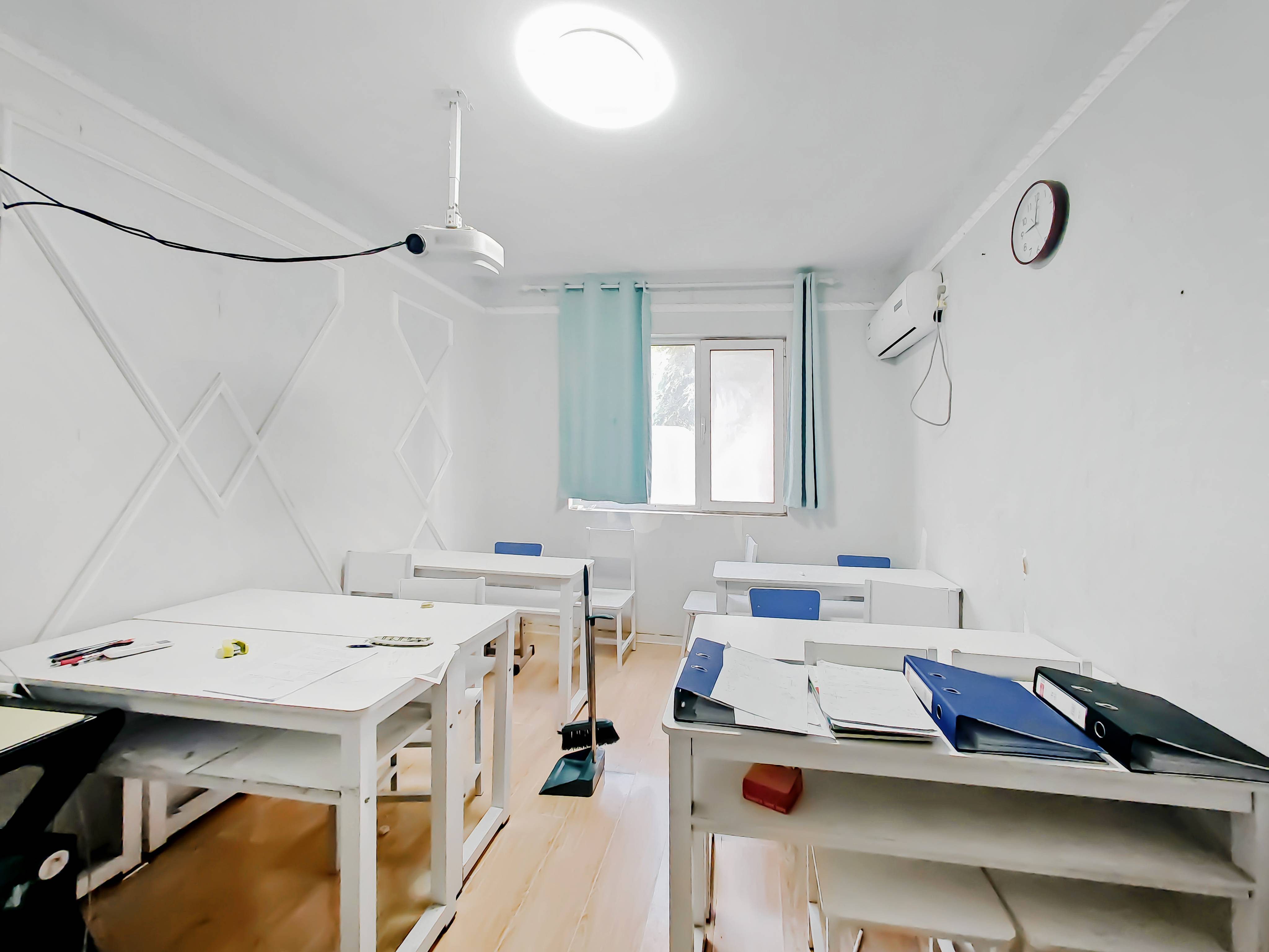 天鸿万象新天四区