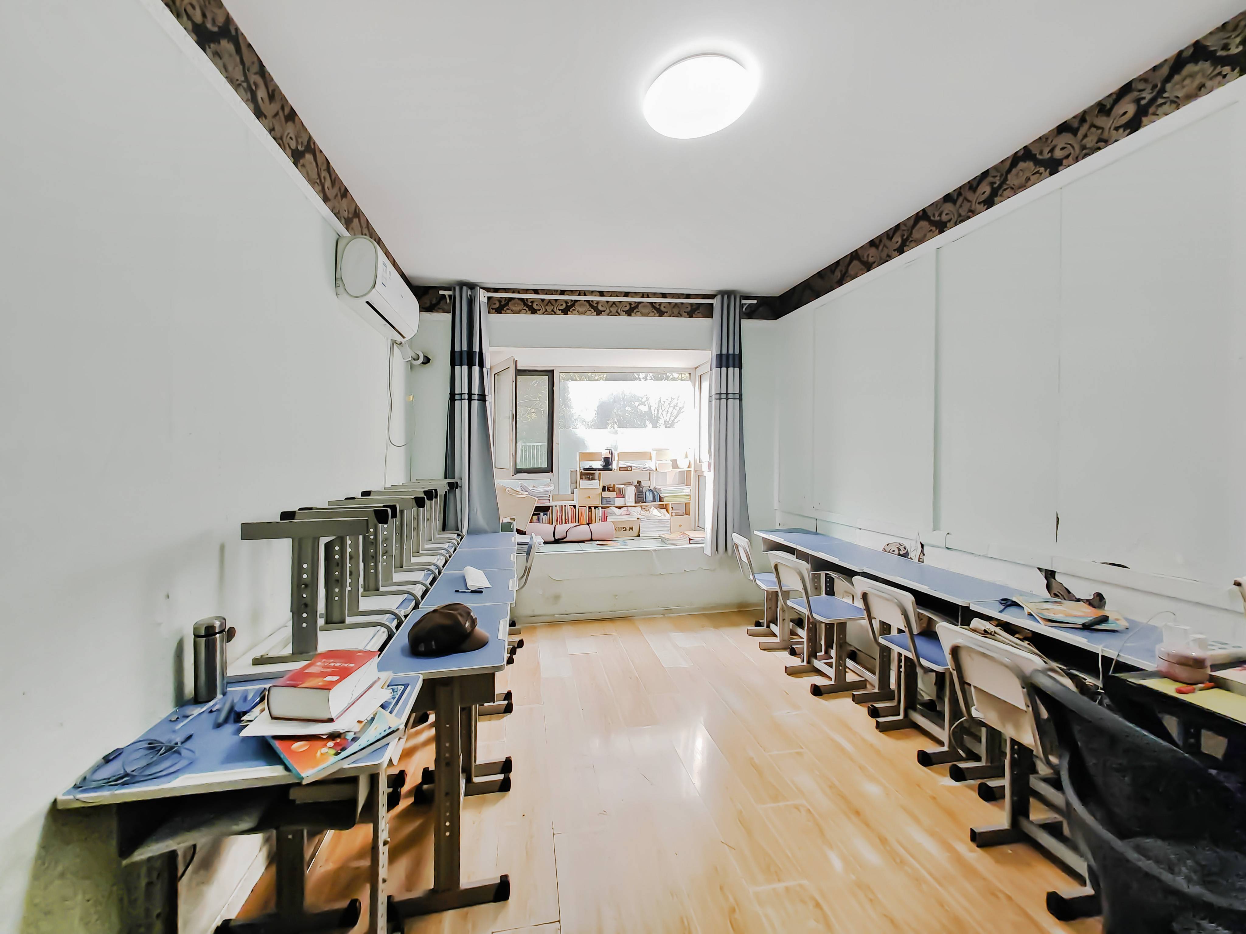 天鸿万象新天四区