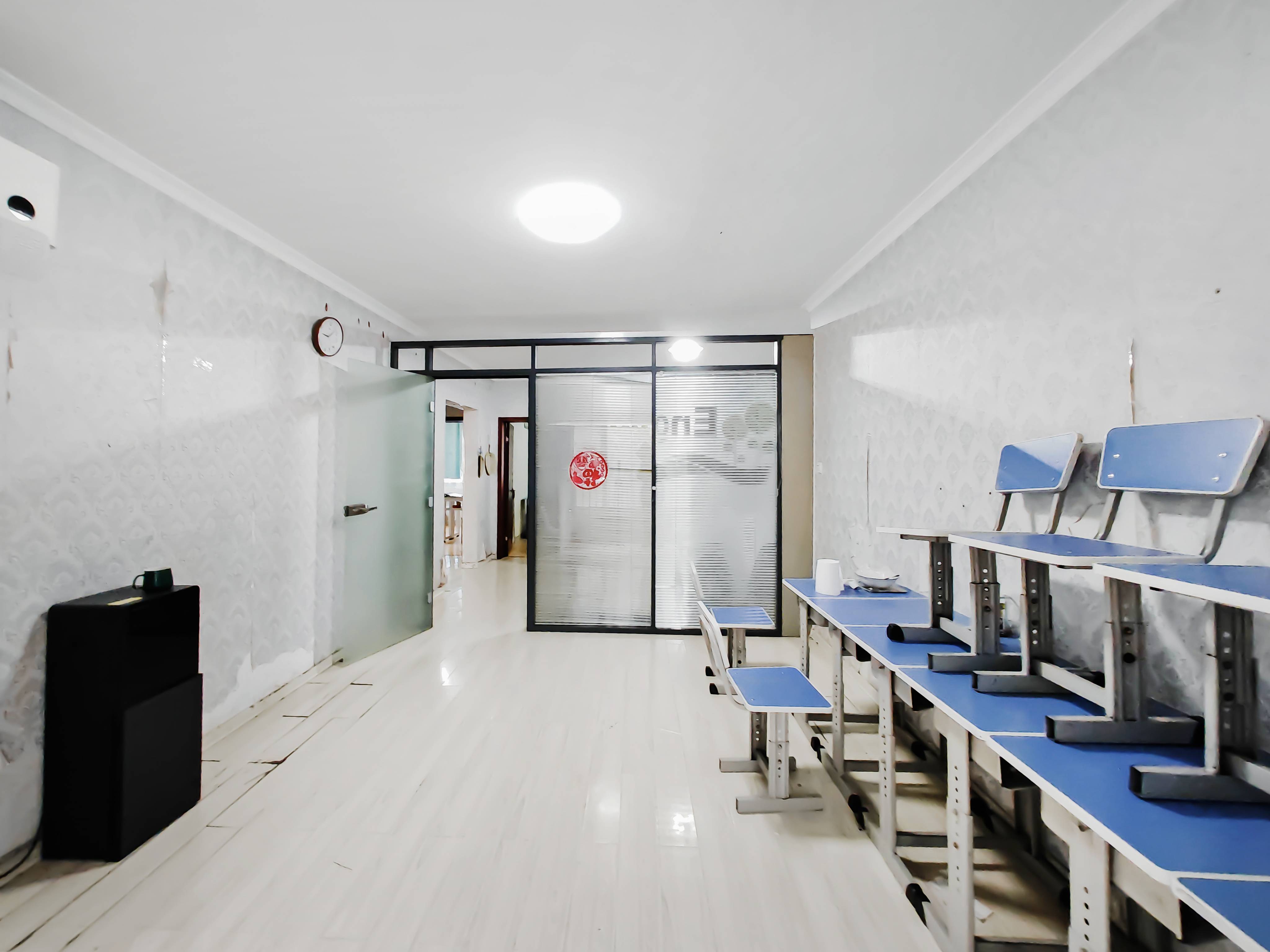 天鸿万象新天四区