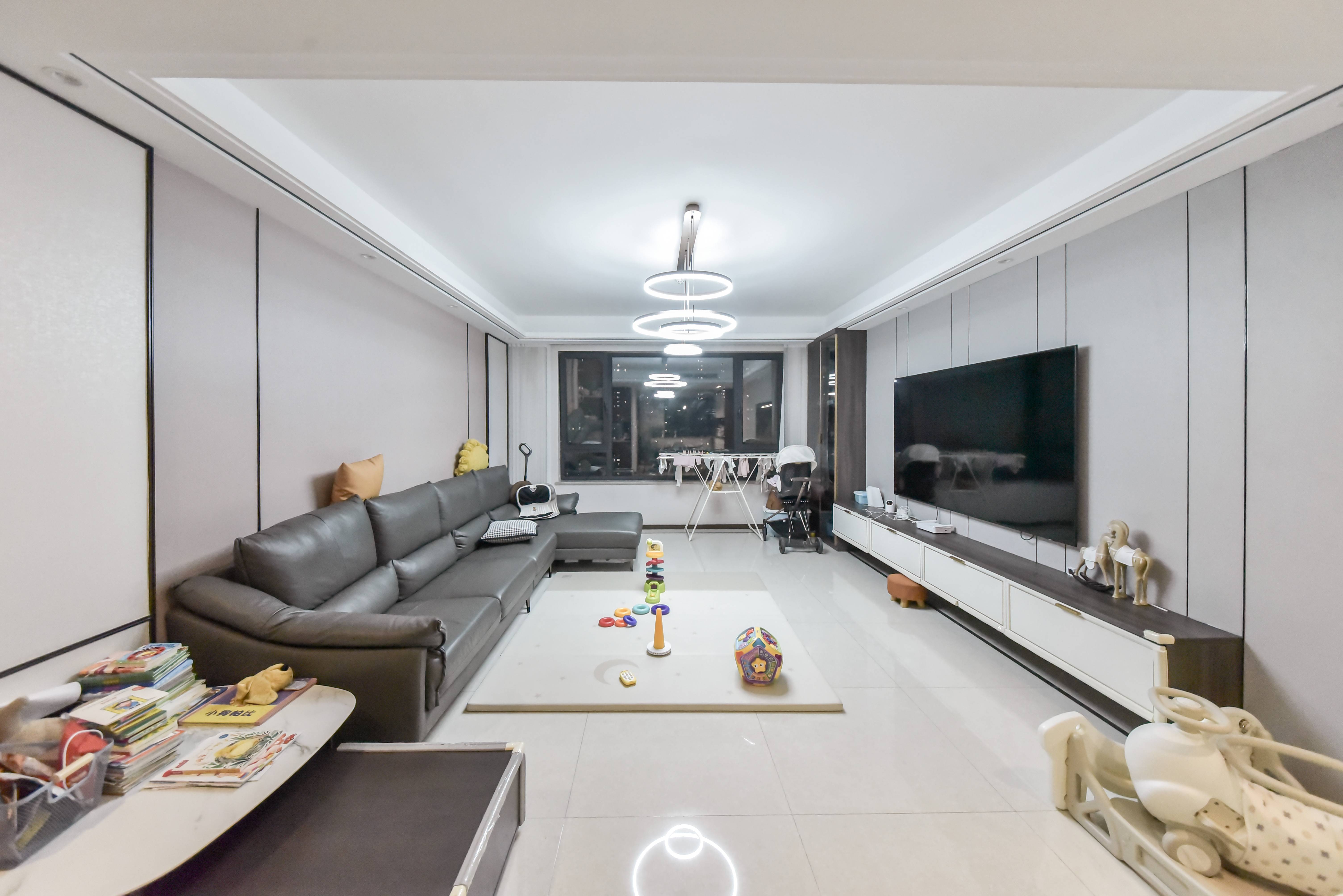 融创文旅城鹊华居