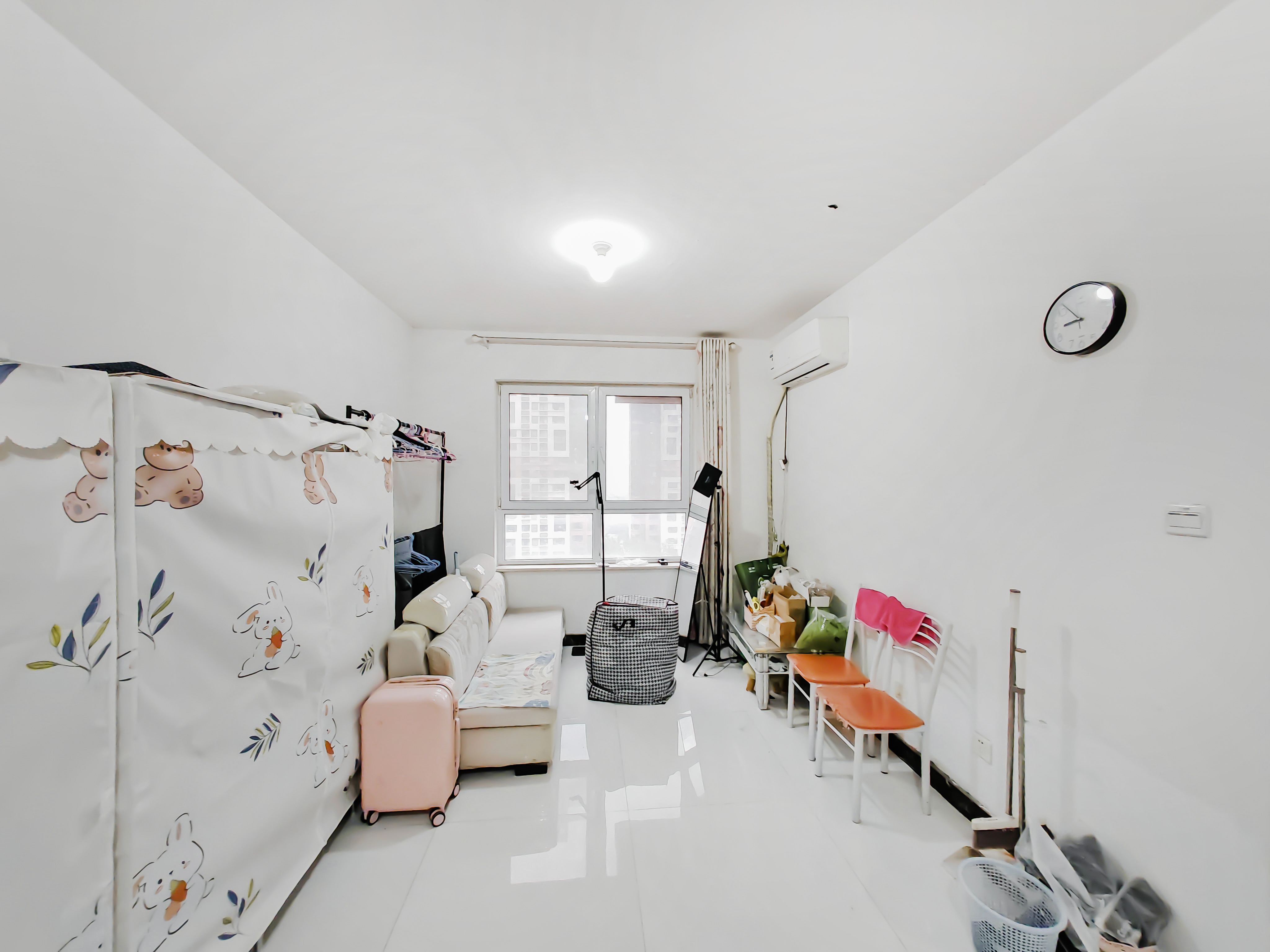 天鸿万象新天哈佛郡