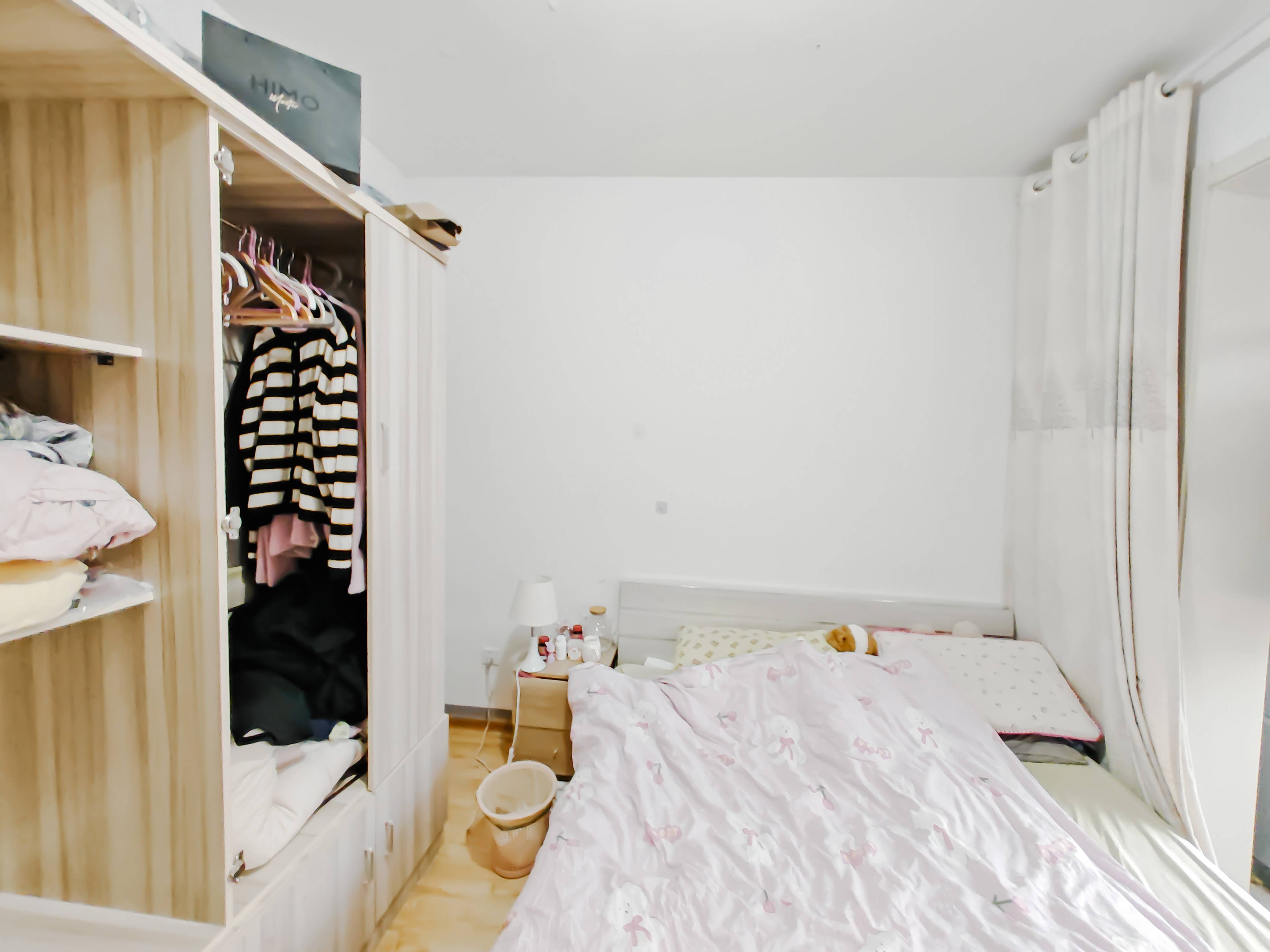 天鸿万象新天哈佛郡