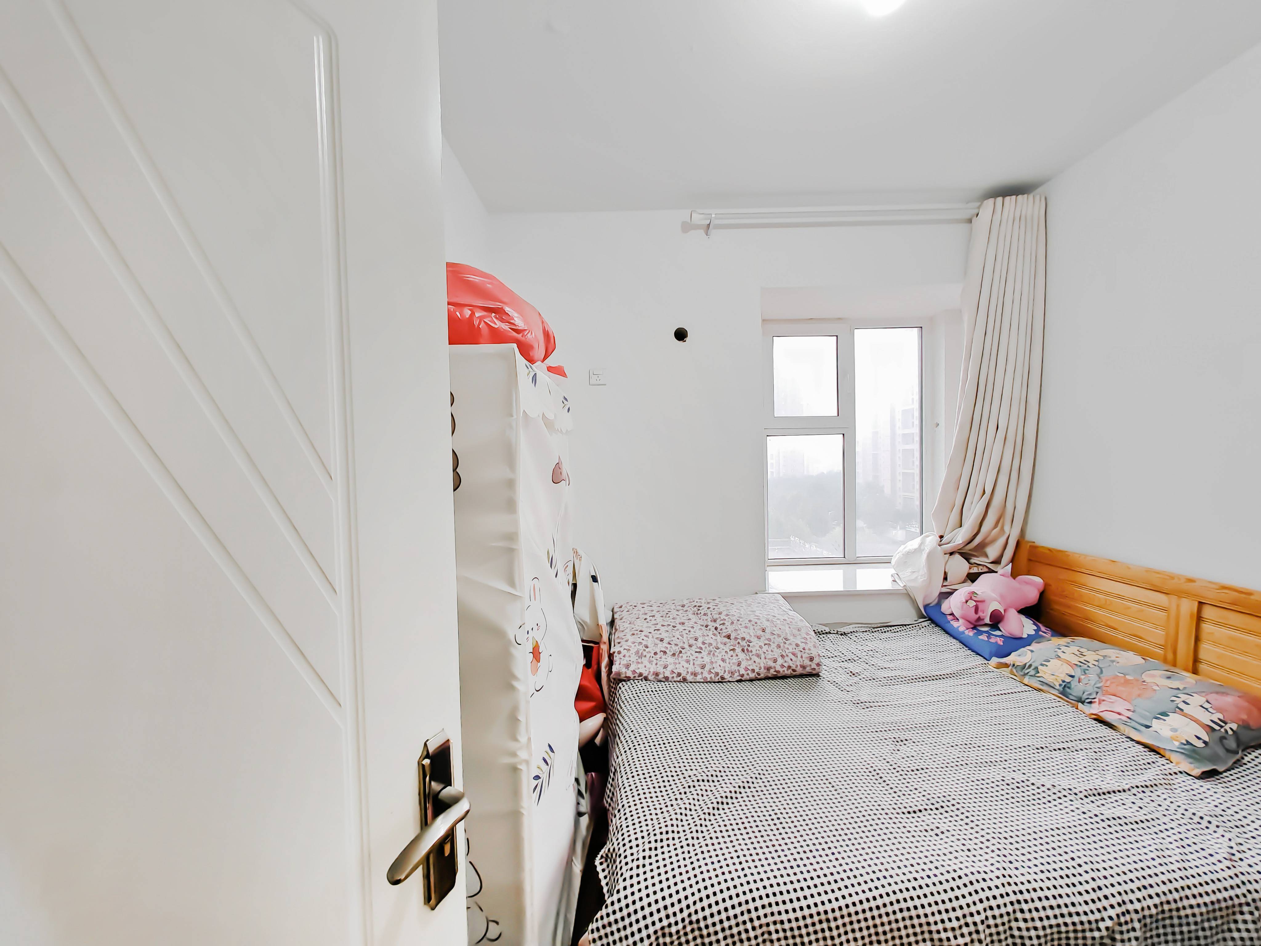 天鸿万象新天哈佛郡