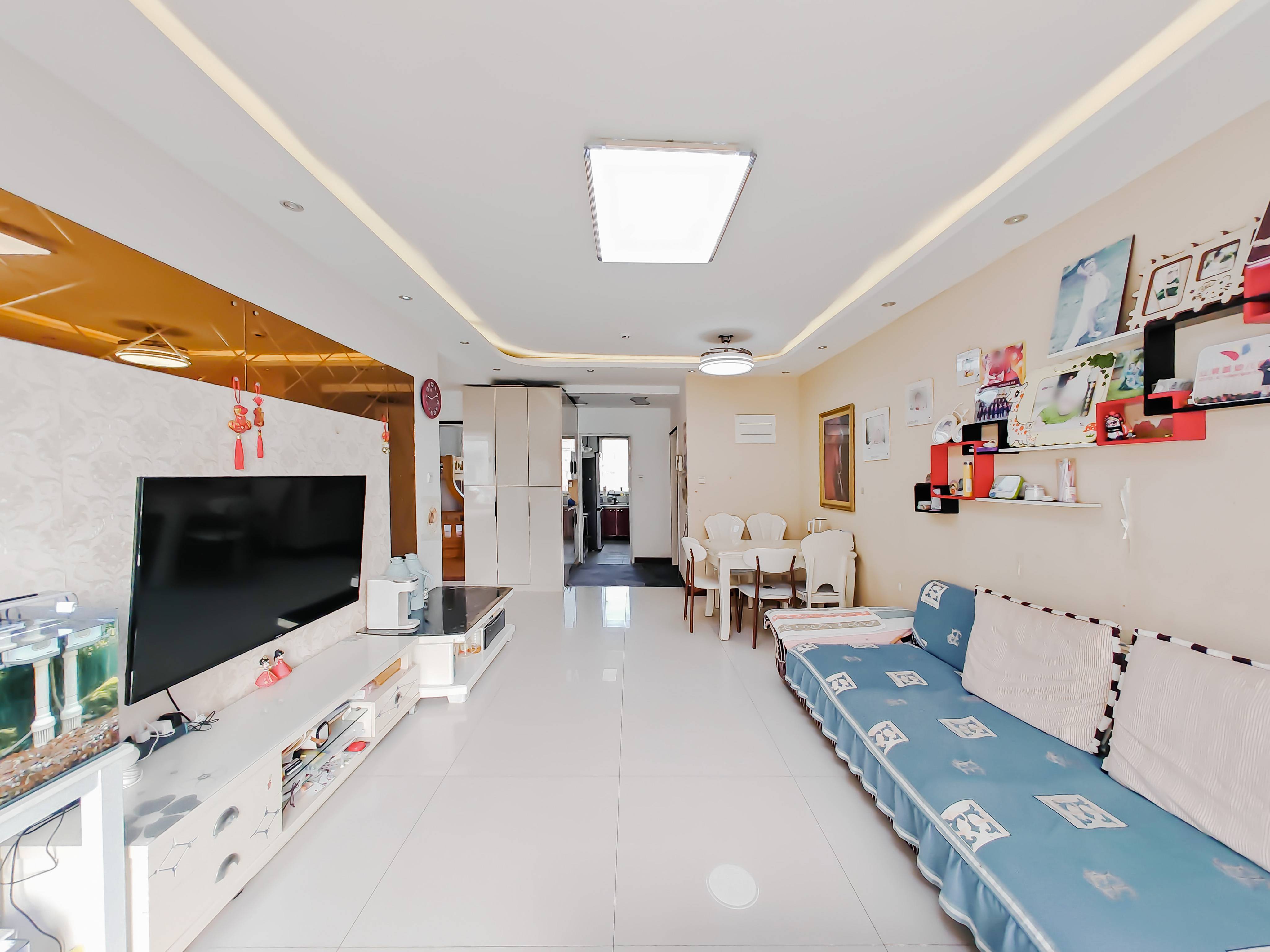 天鸿万象新天三区