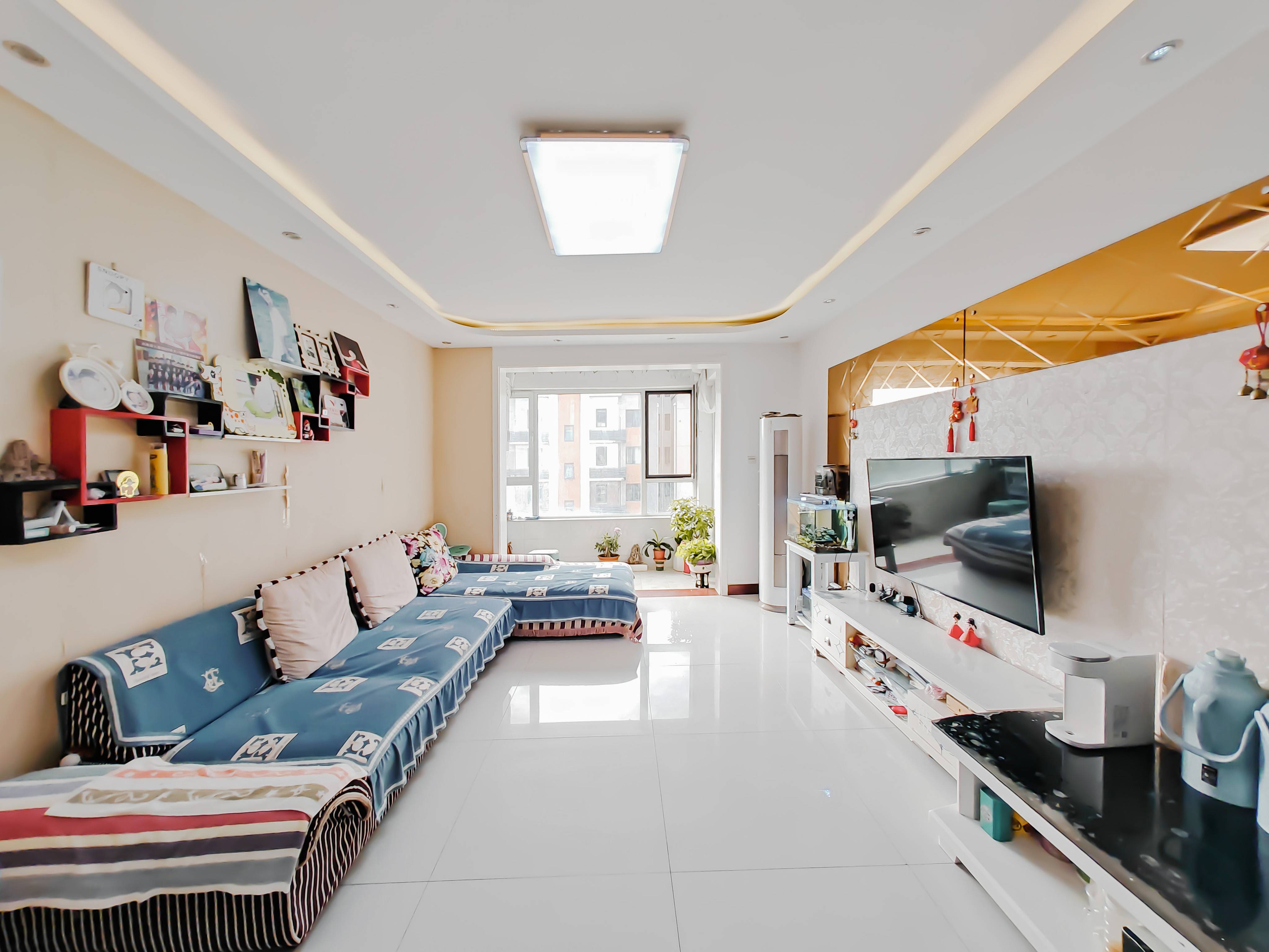 天鸿万象新天三区