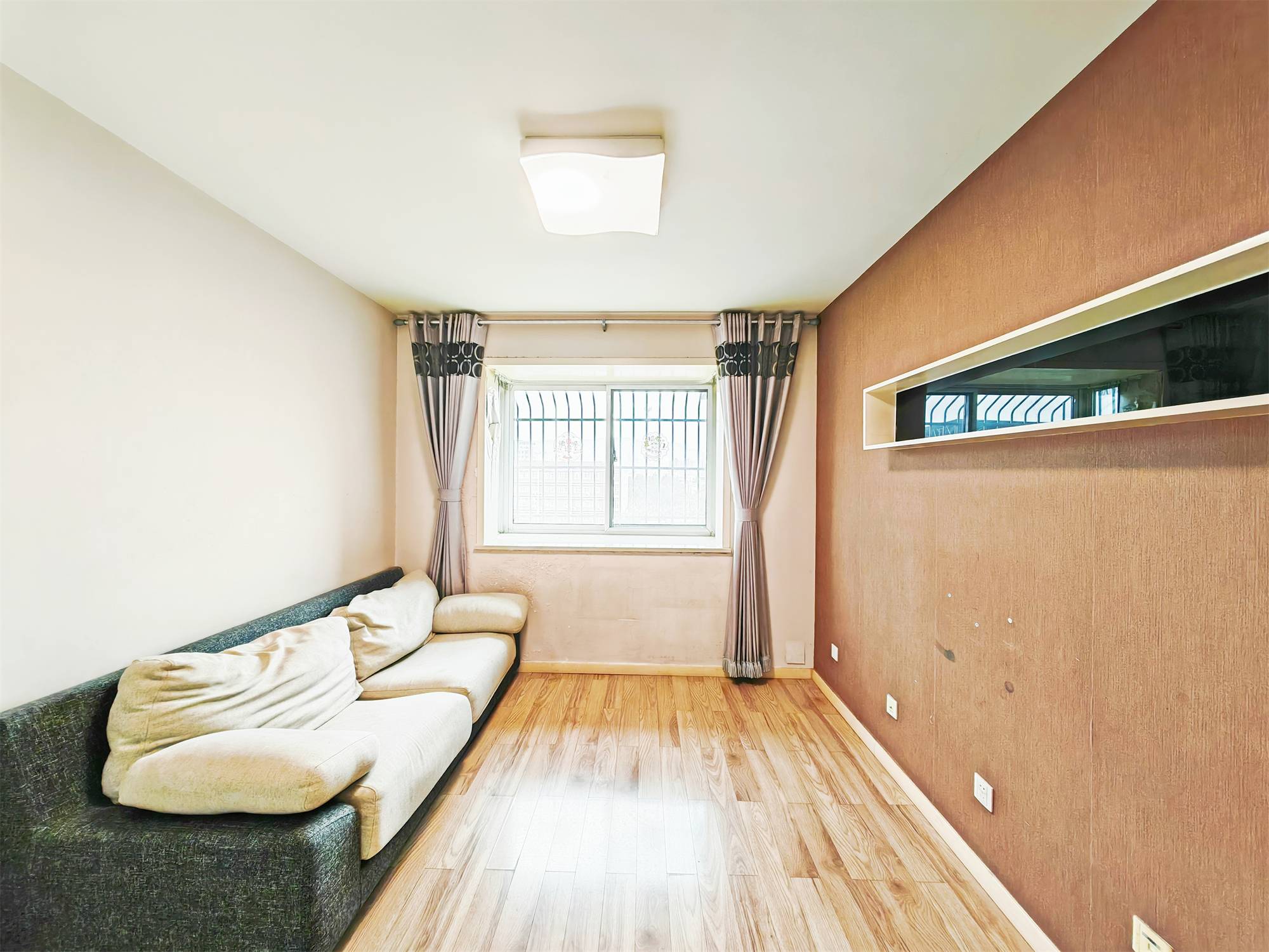  伟东新都（二区）金都 南北