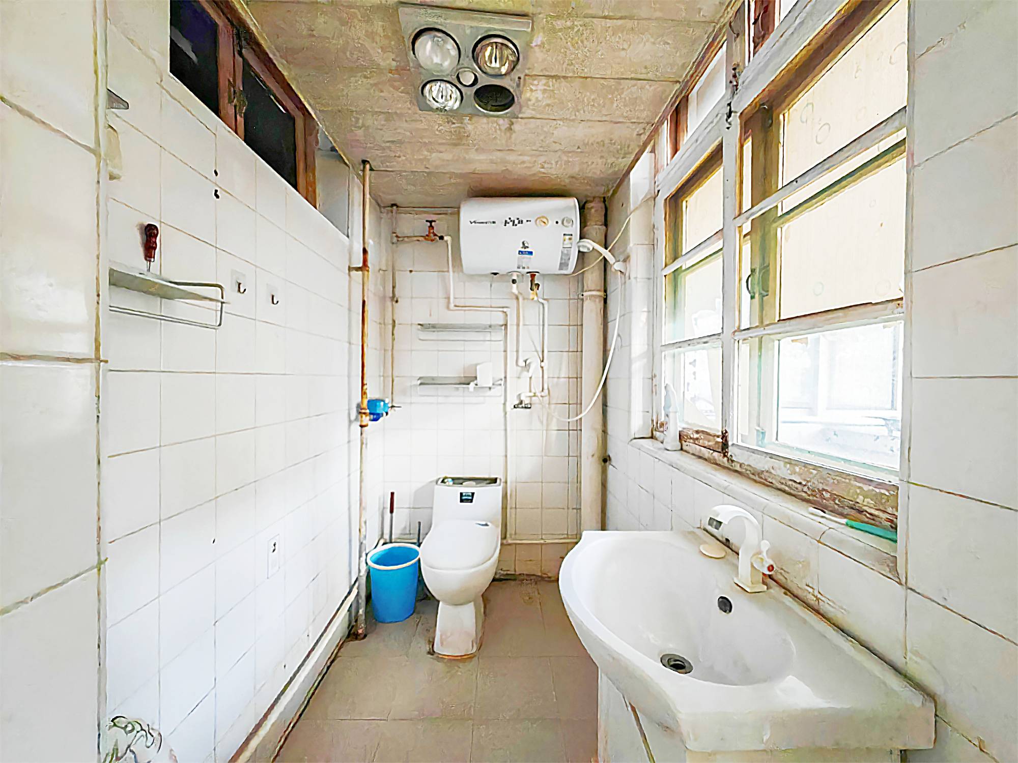 八里洼路19号院