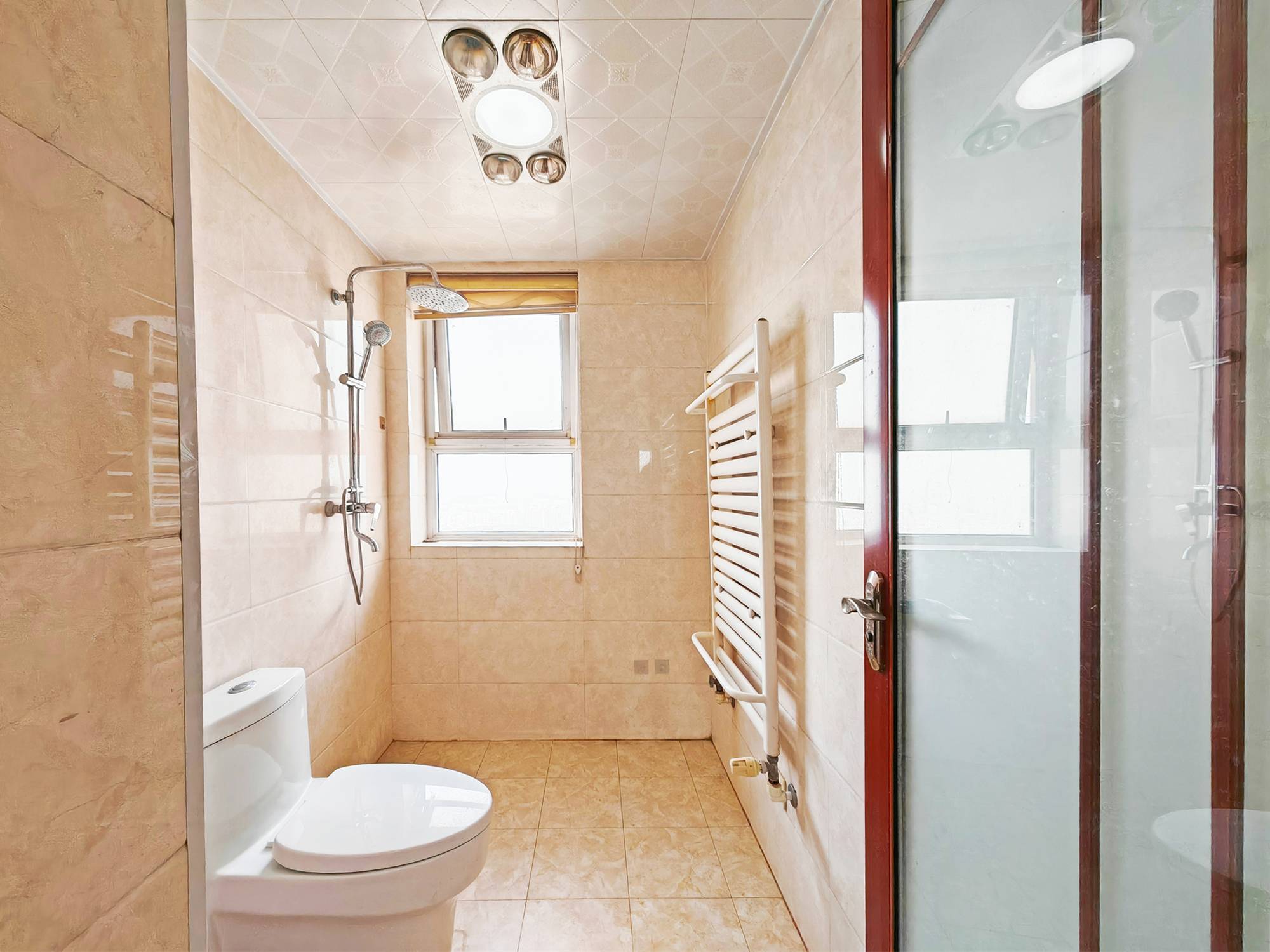 鲁能领秀城东一区(三区)