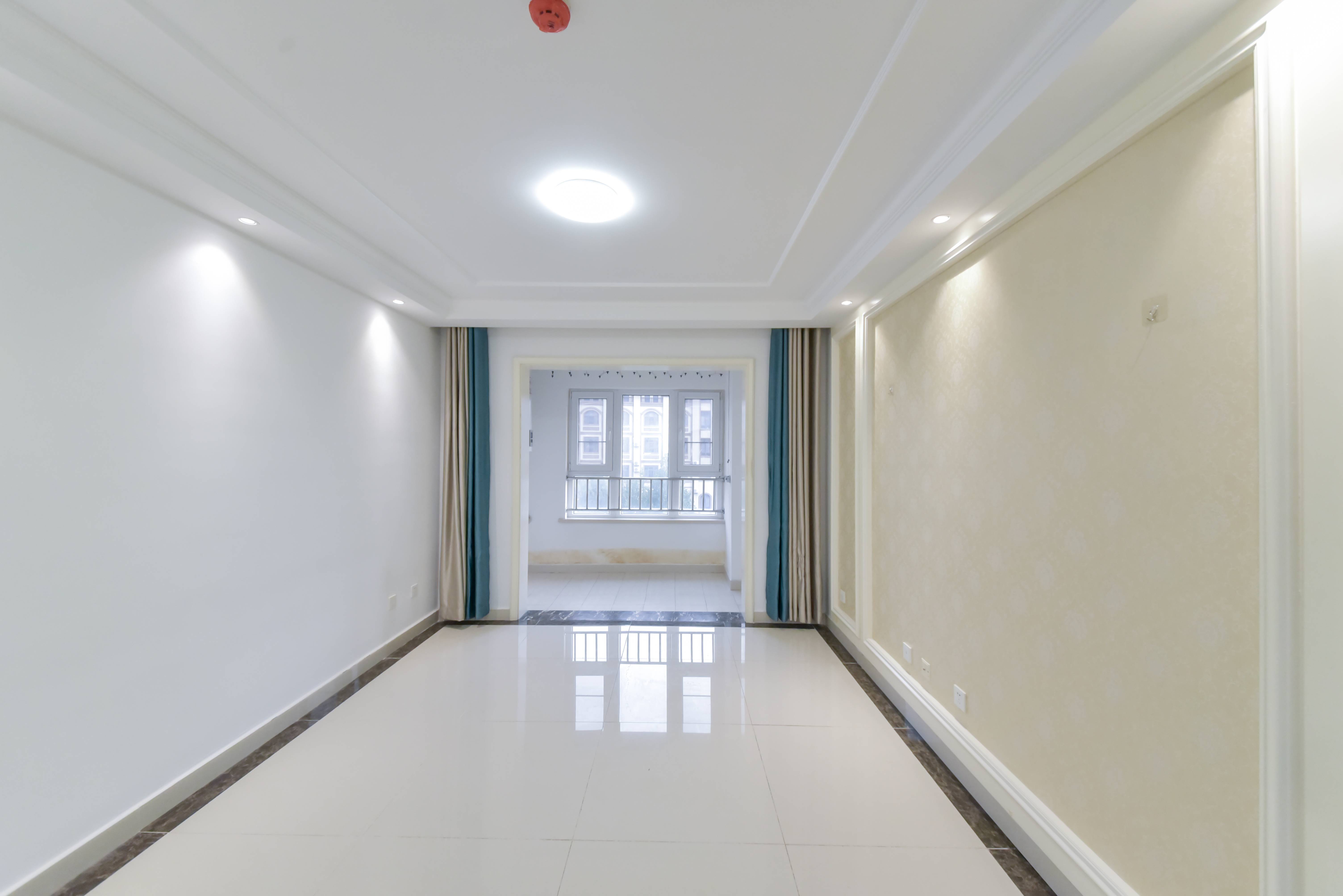  碧桂园·翡翠雅郡 南北