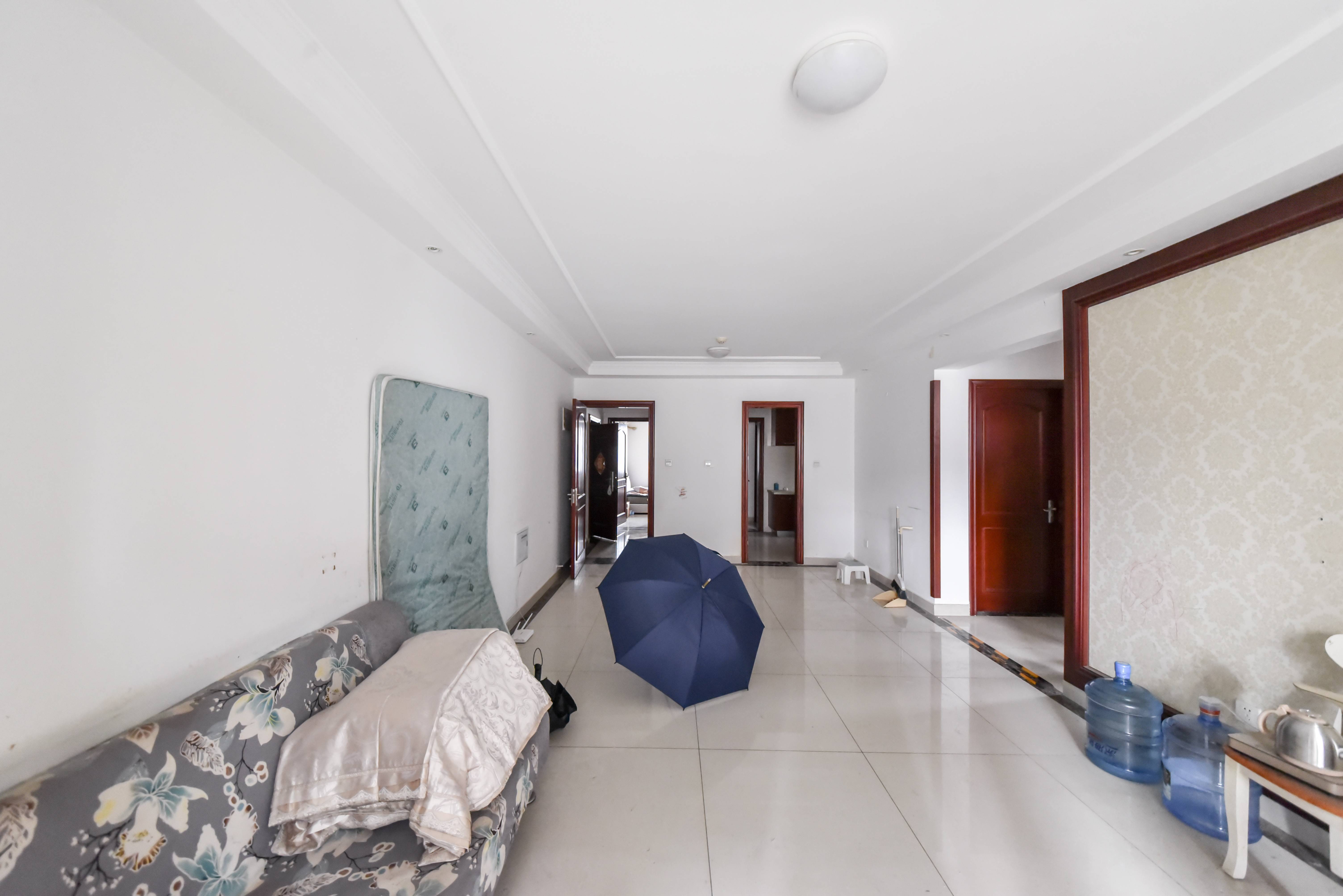  碧桂园·翡翠雅郡 南北