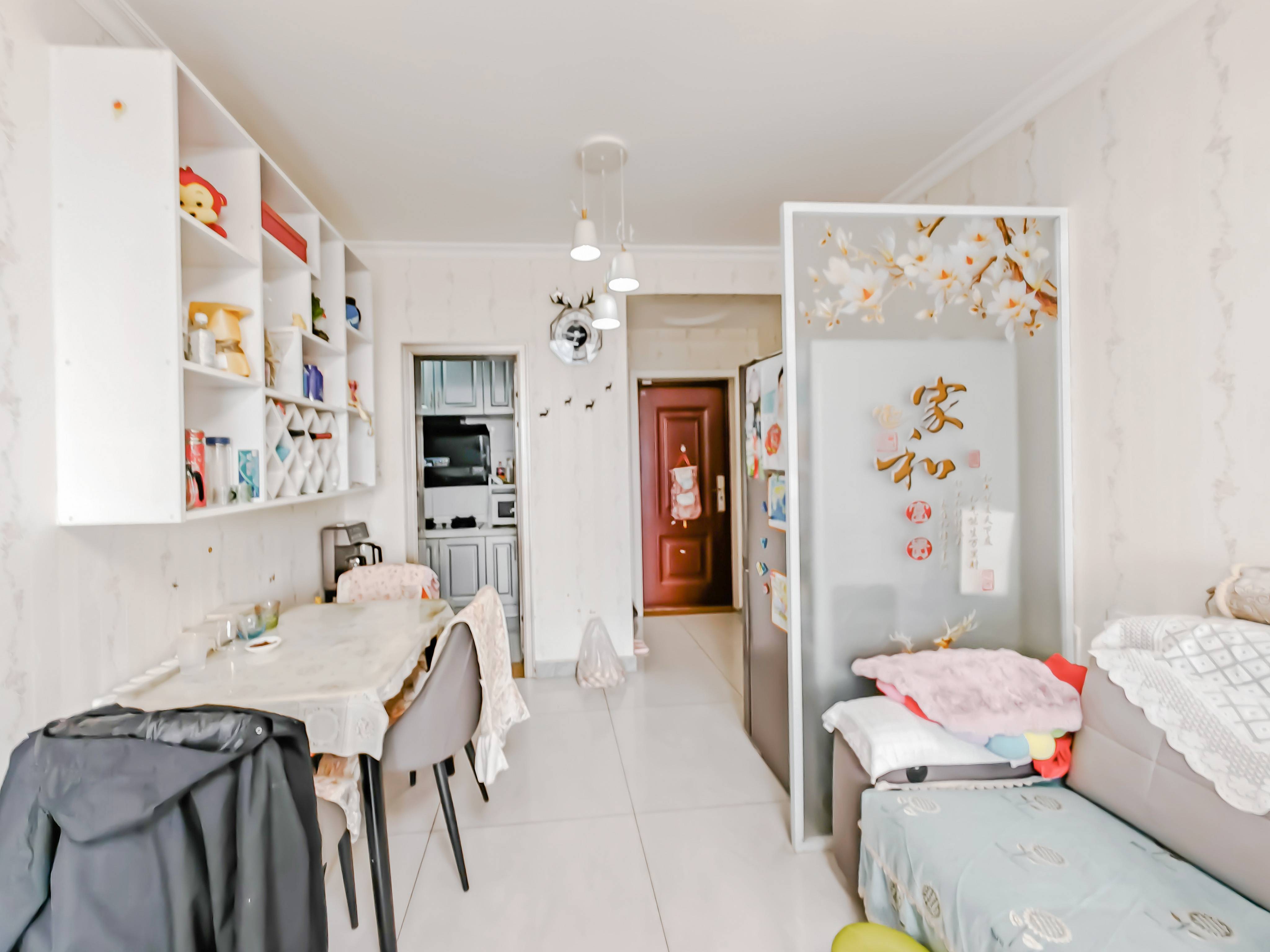 天鸿万象新天万卷府