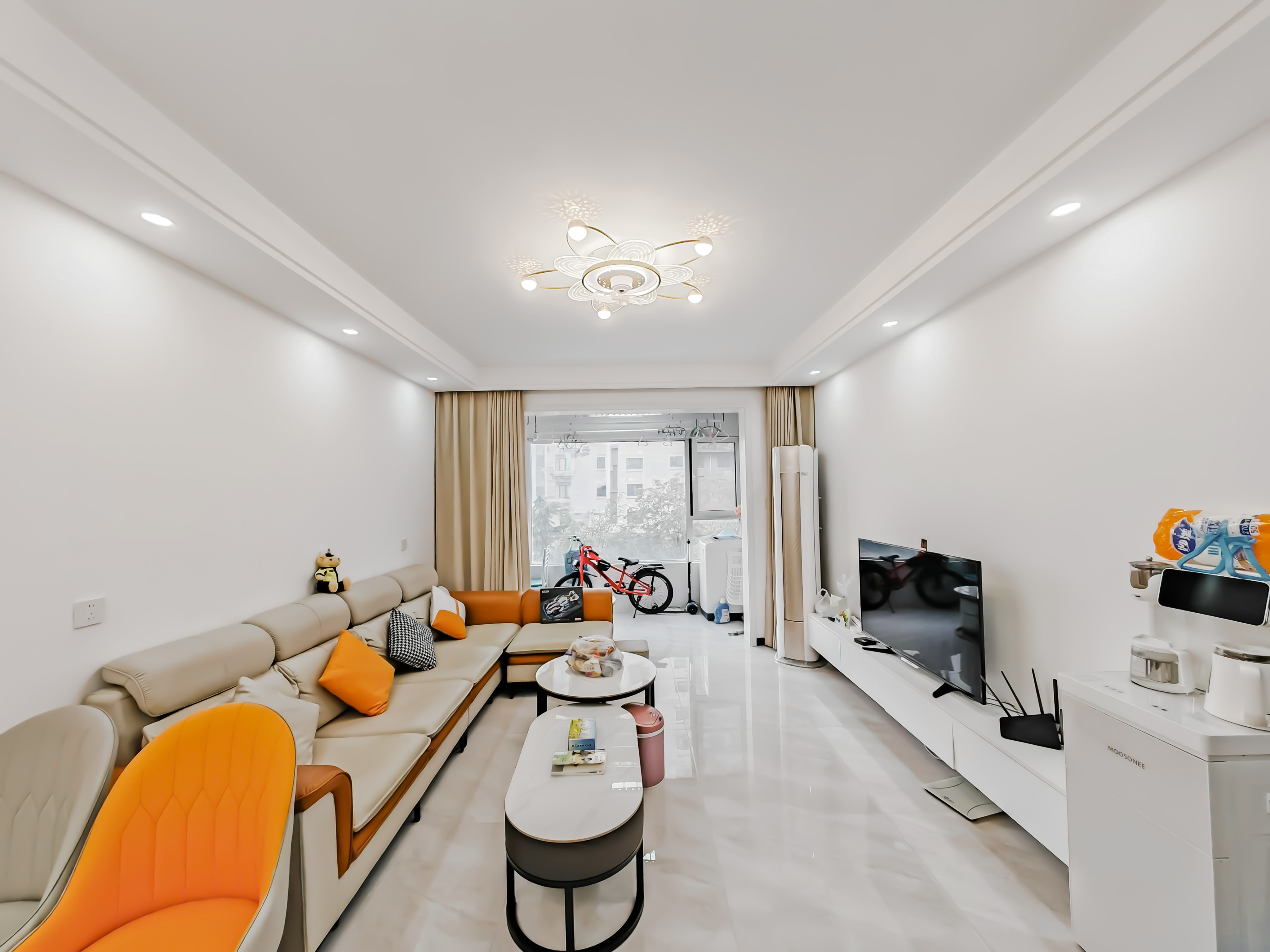 天鸿万象新天四区