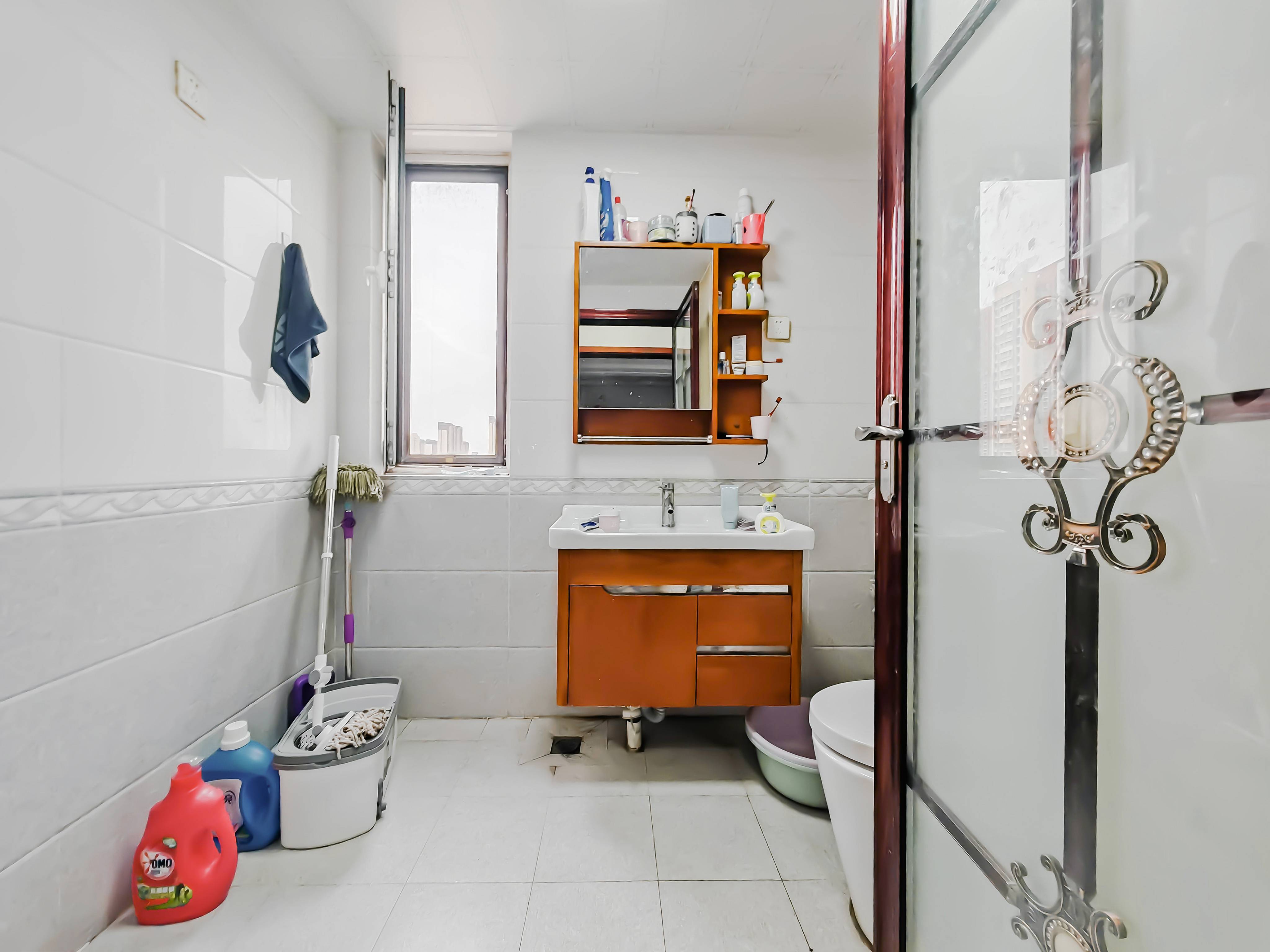 天鸿万象新天四区