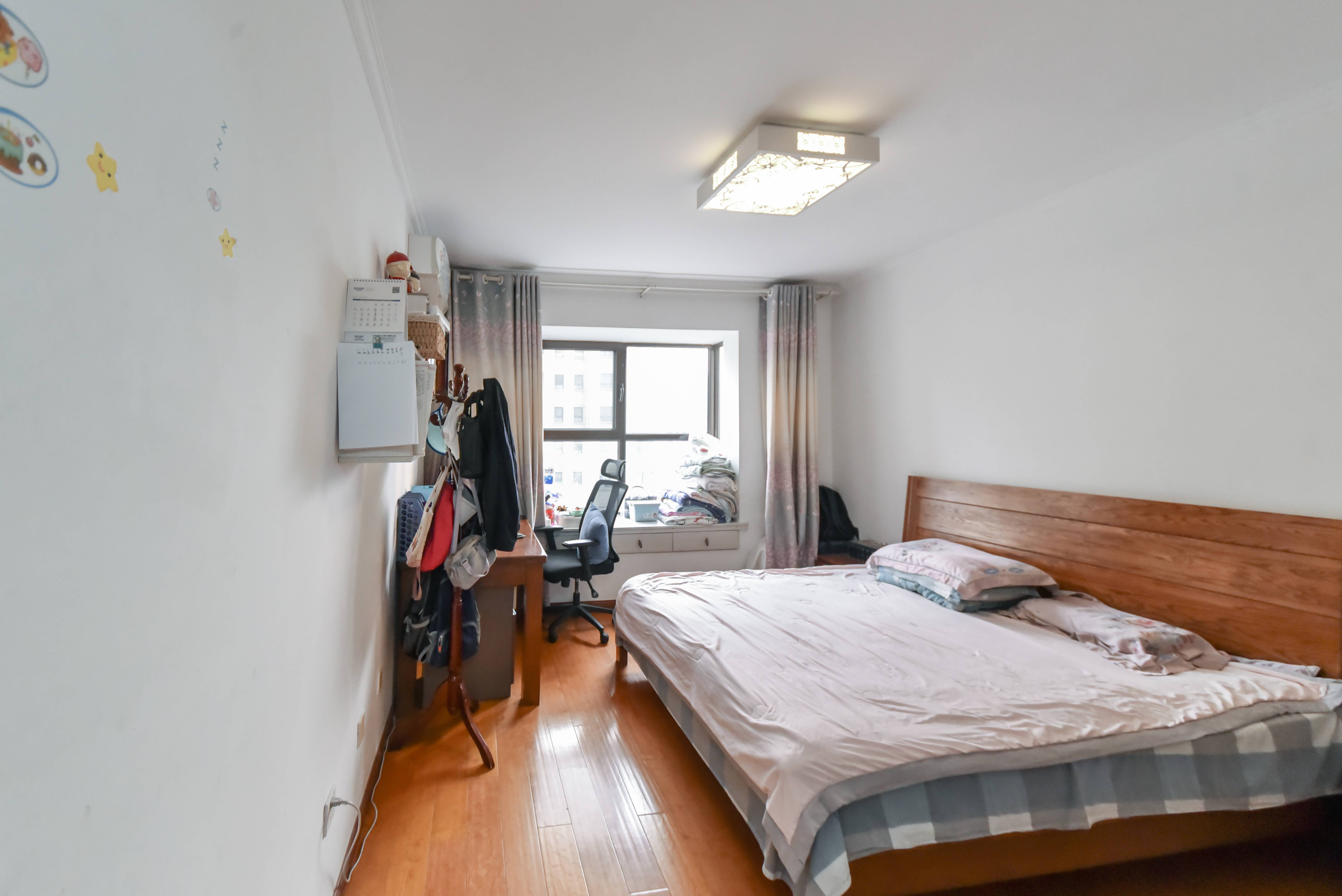 银丰唐郡荷花园