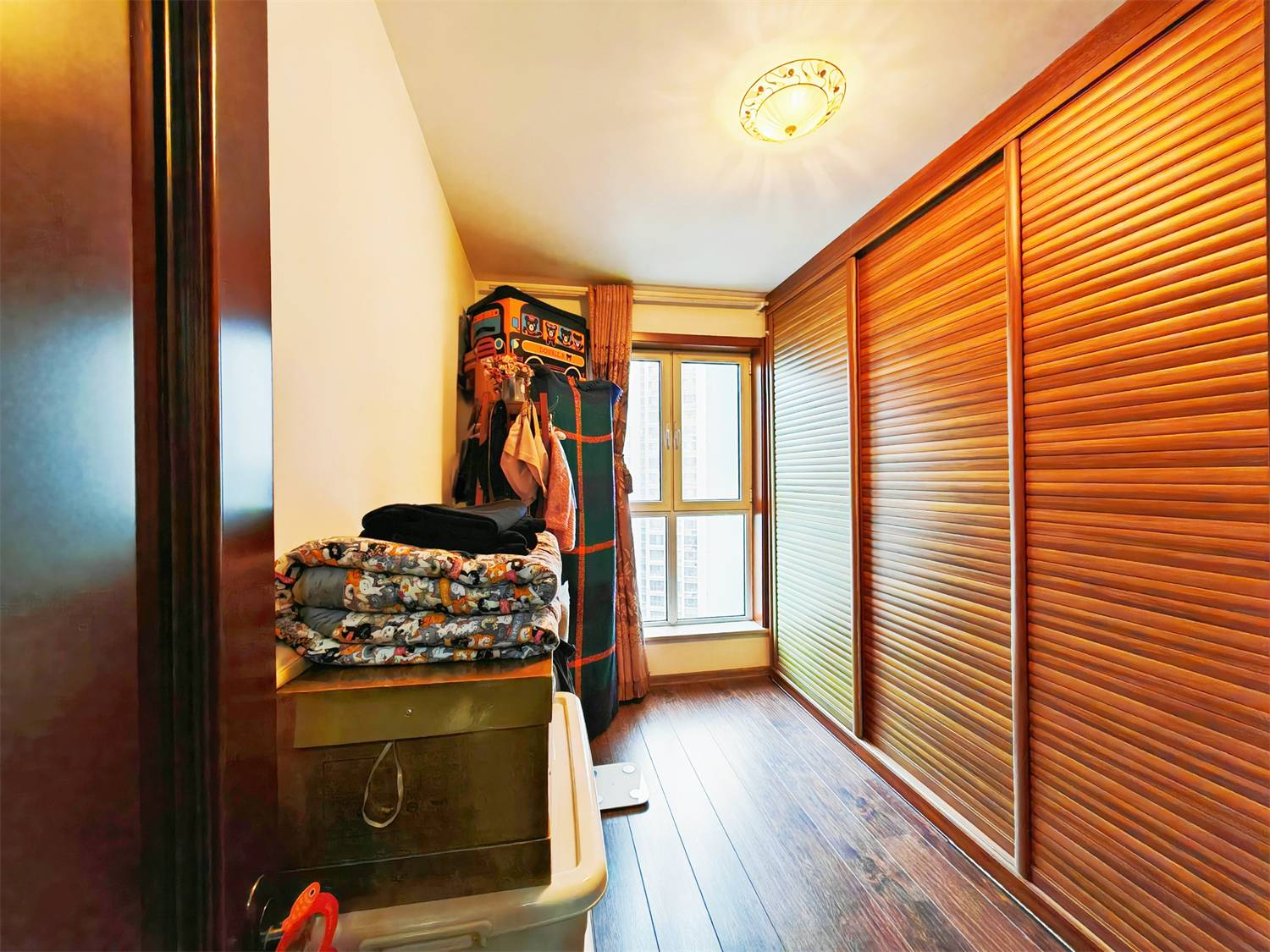 鲁能领秀城中央公园（十七、十八区）