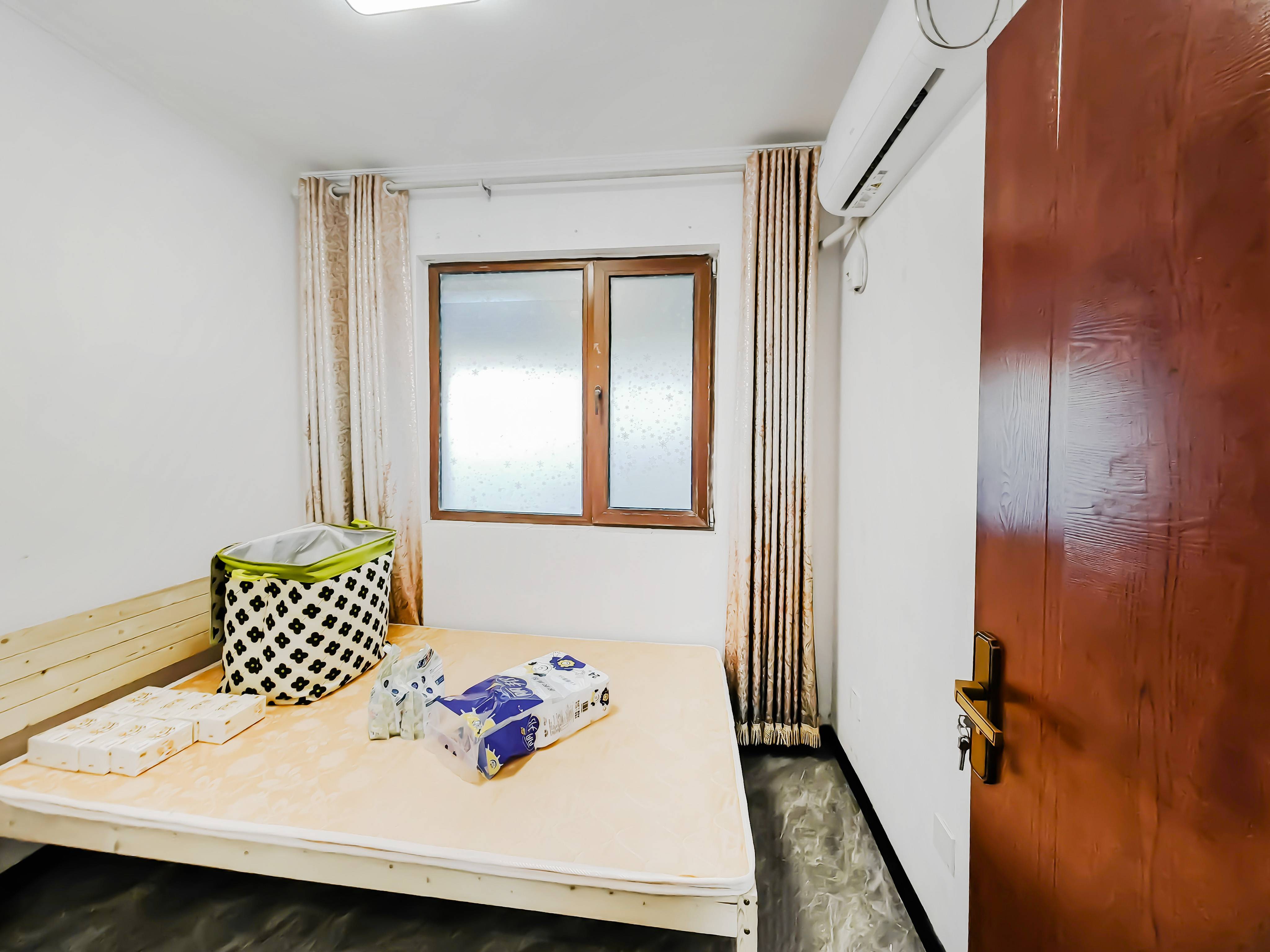 天鸿万象新天公园大道