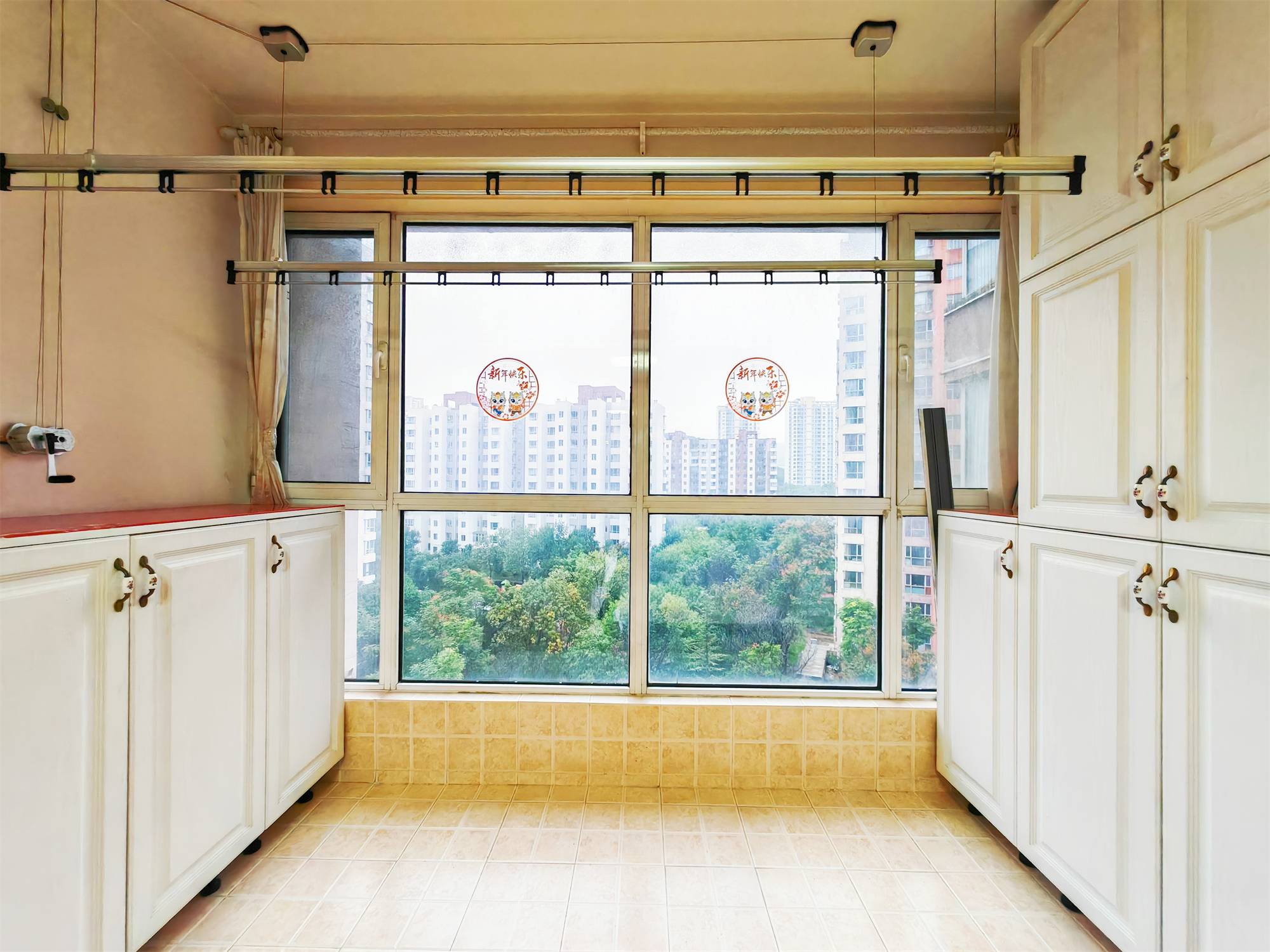 鲁能领秀城B区（十一区）