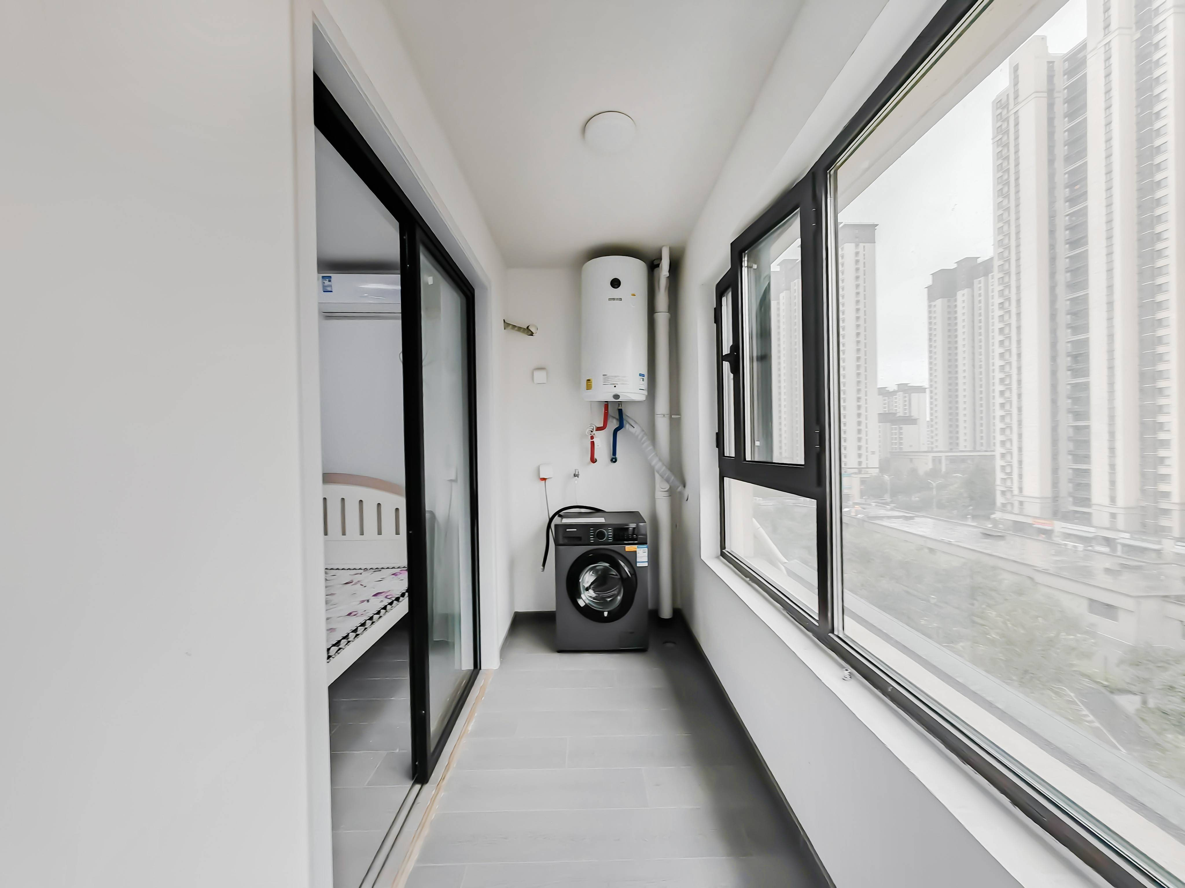 天鸿万象新天公园大道