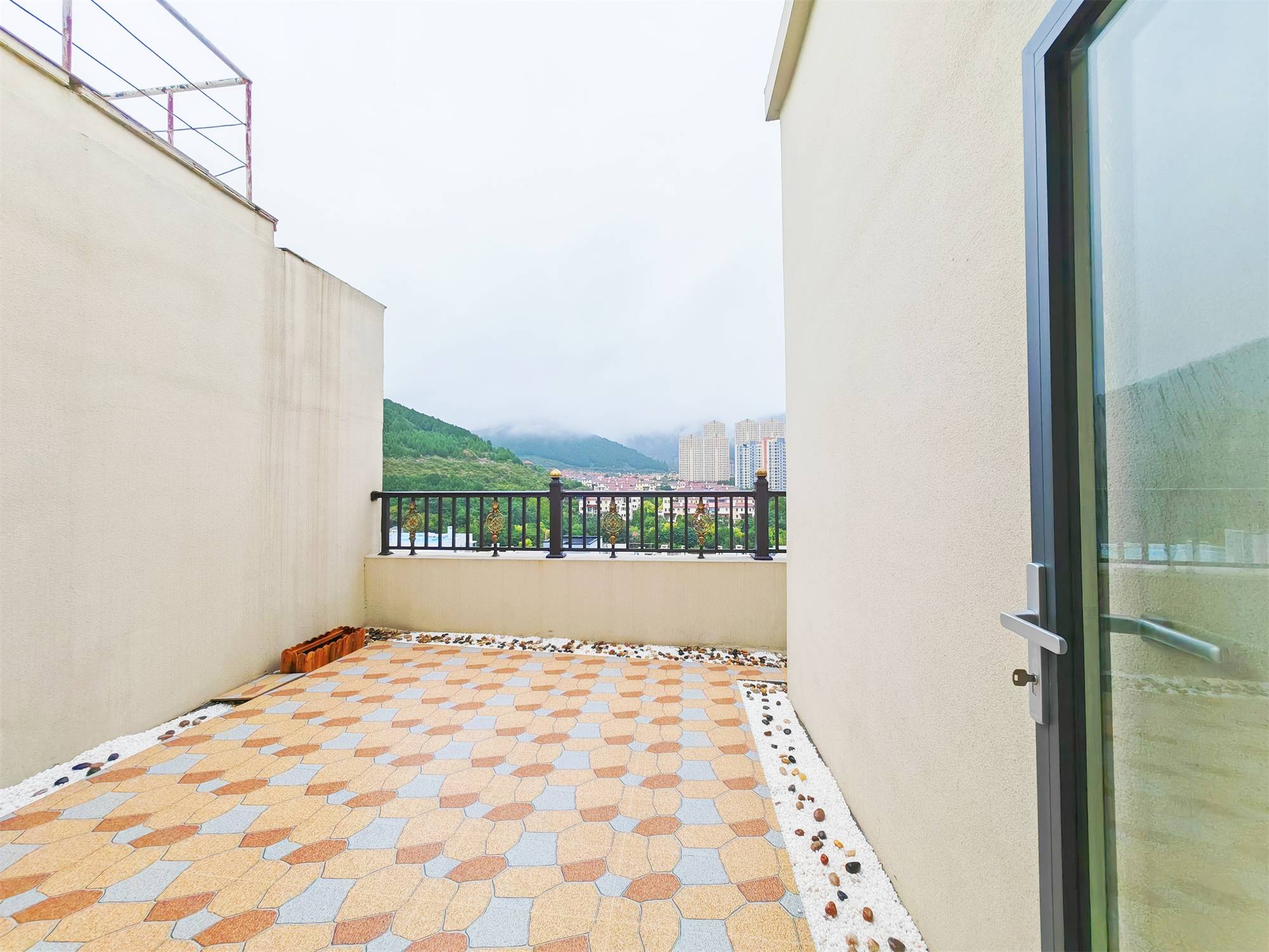 鲁能领秀城F区（七区）