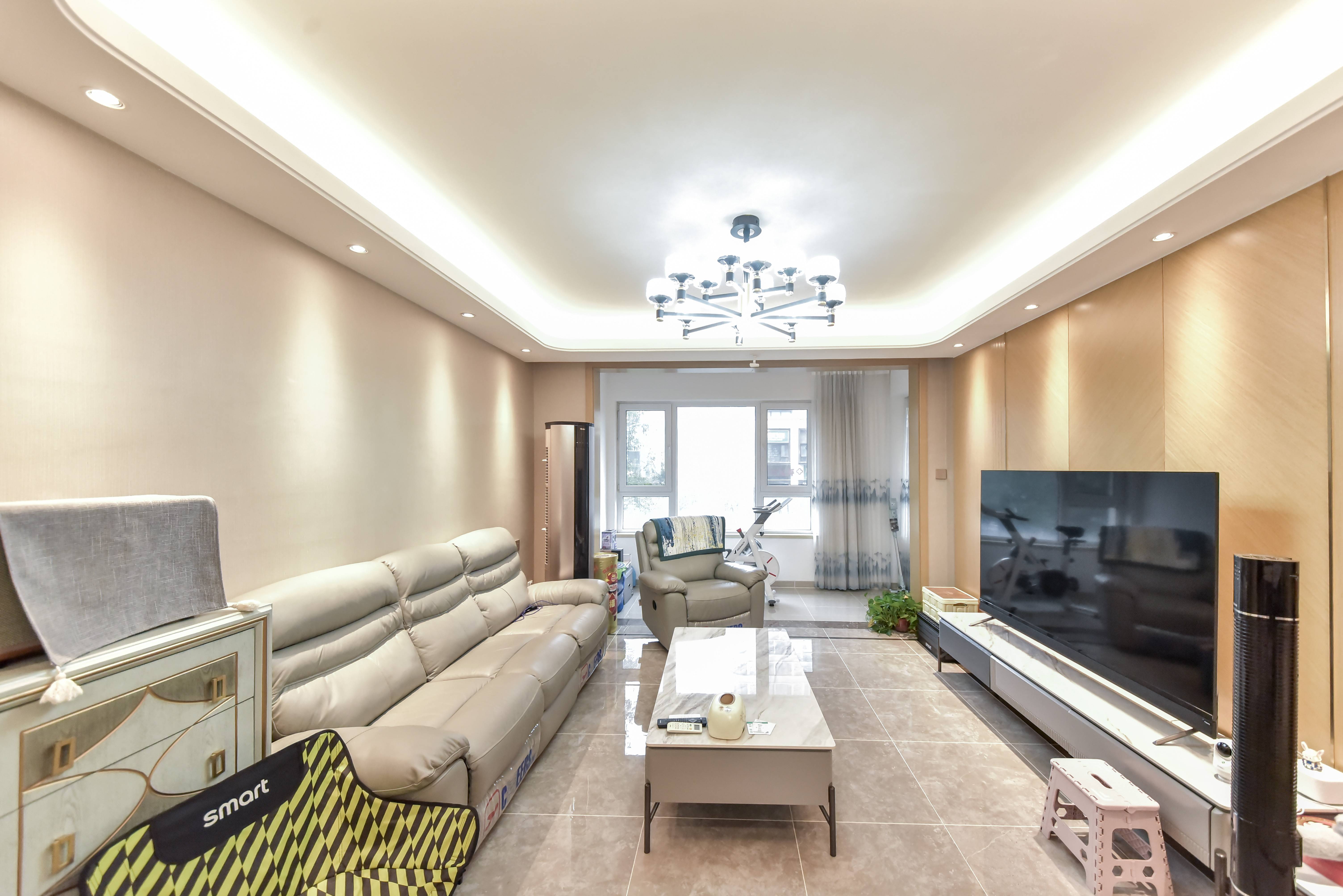  中骏玖唐府 南北