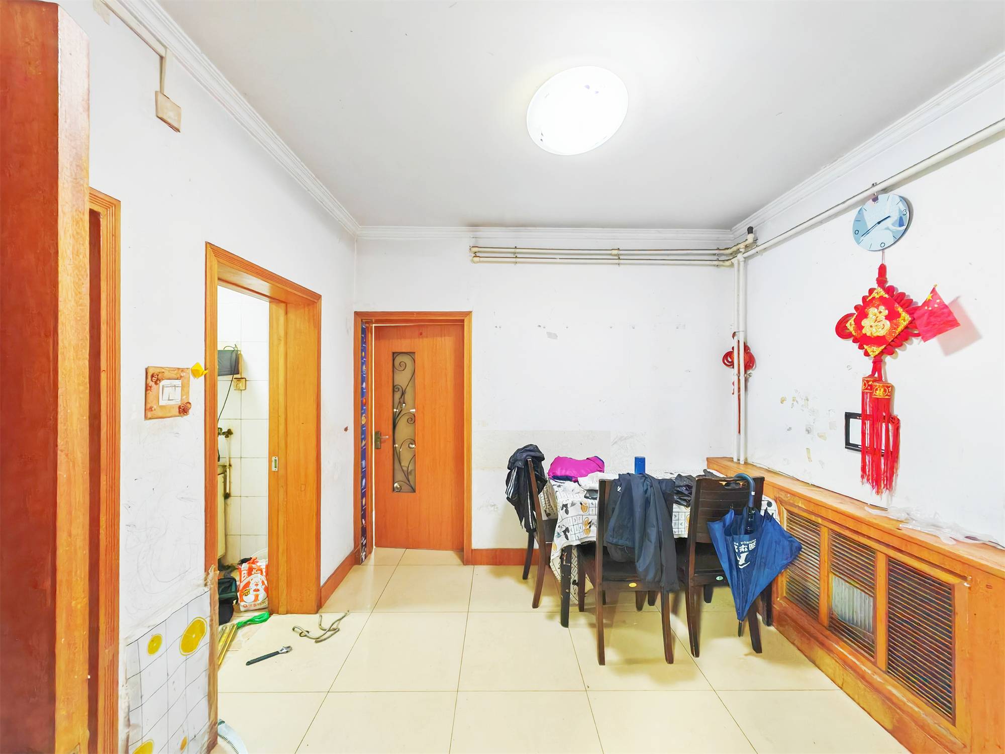  六里山南路10-2号 南北