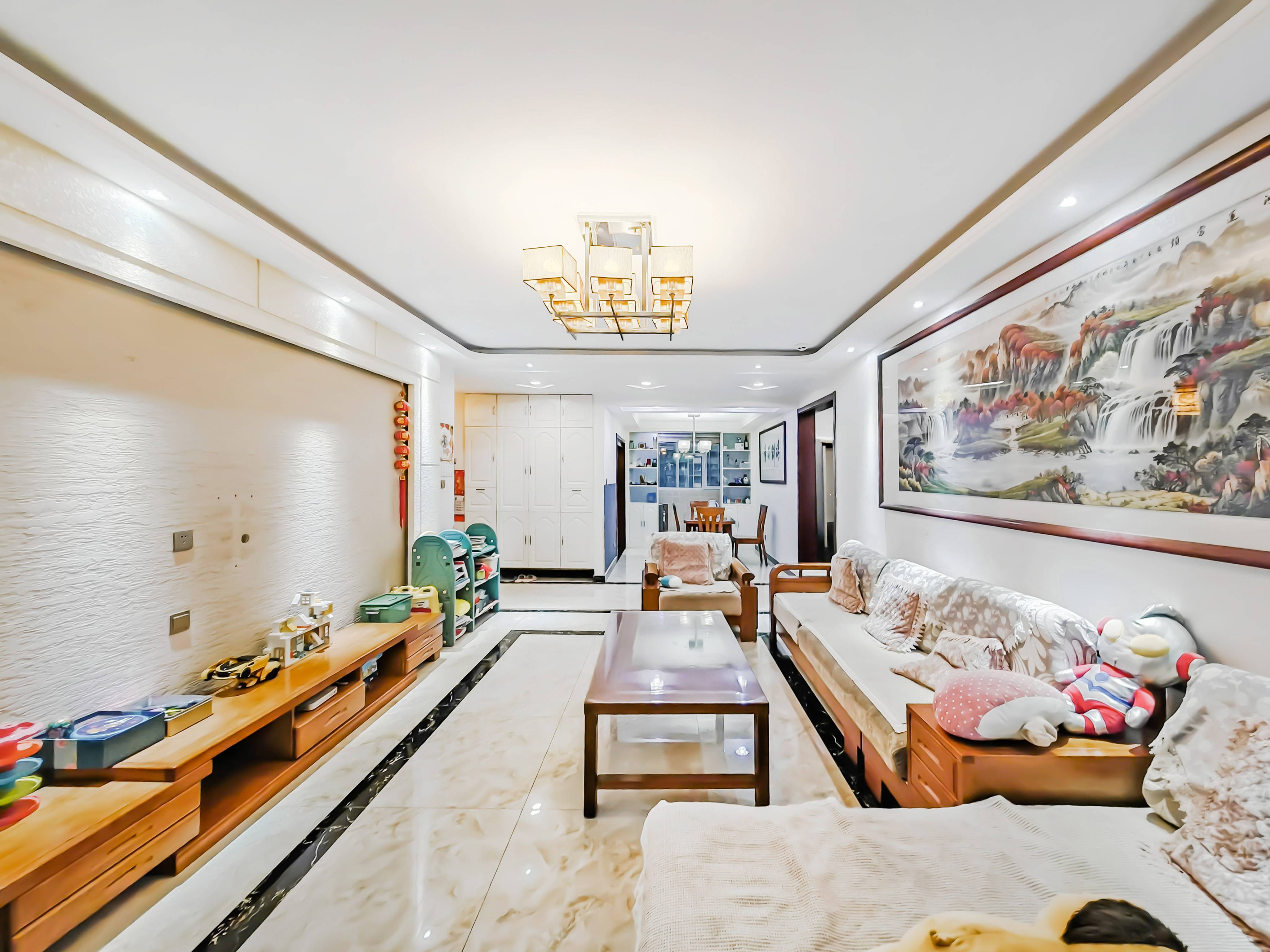  天鸿万象新天四区 南北